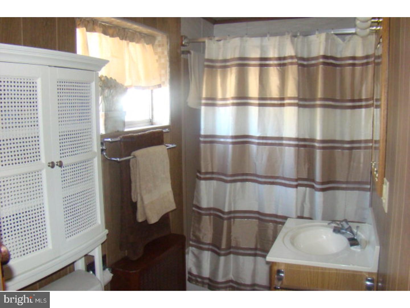 NEW MINERSVILLE - Residential