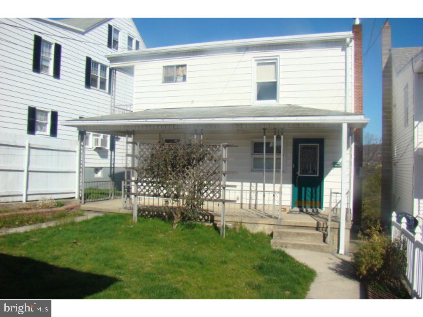 NEW MINERSVILLE - Residential