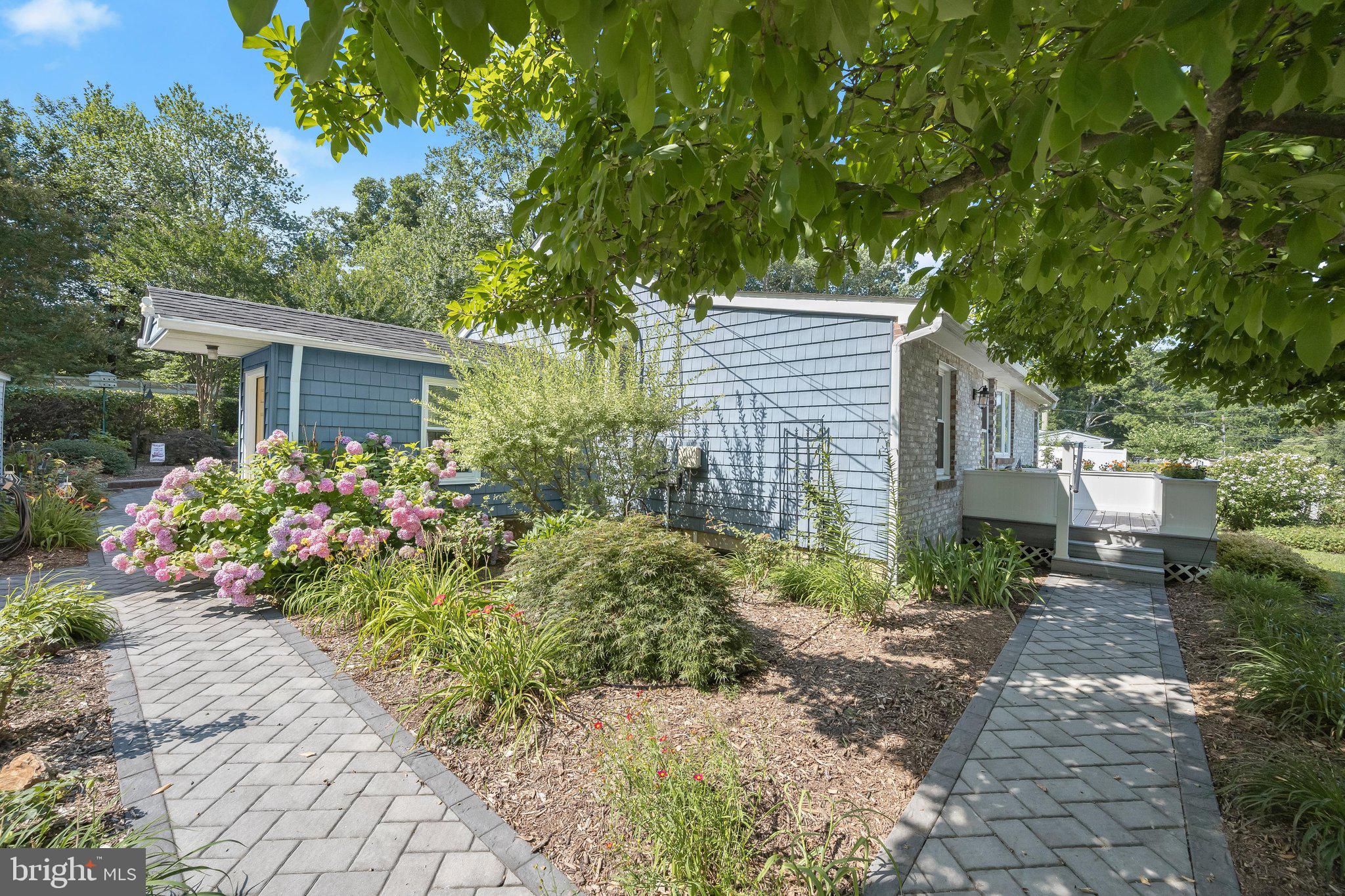 ARUNDEL BEACH - Residential