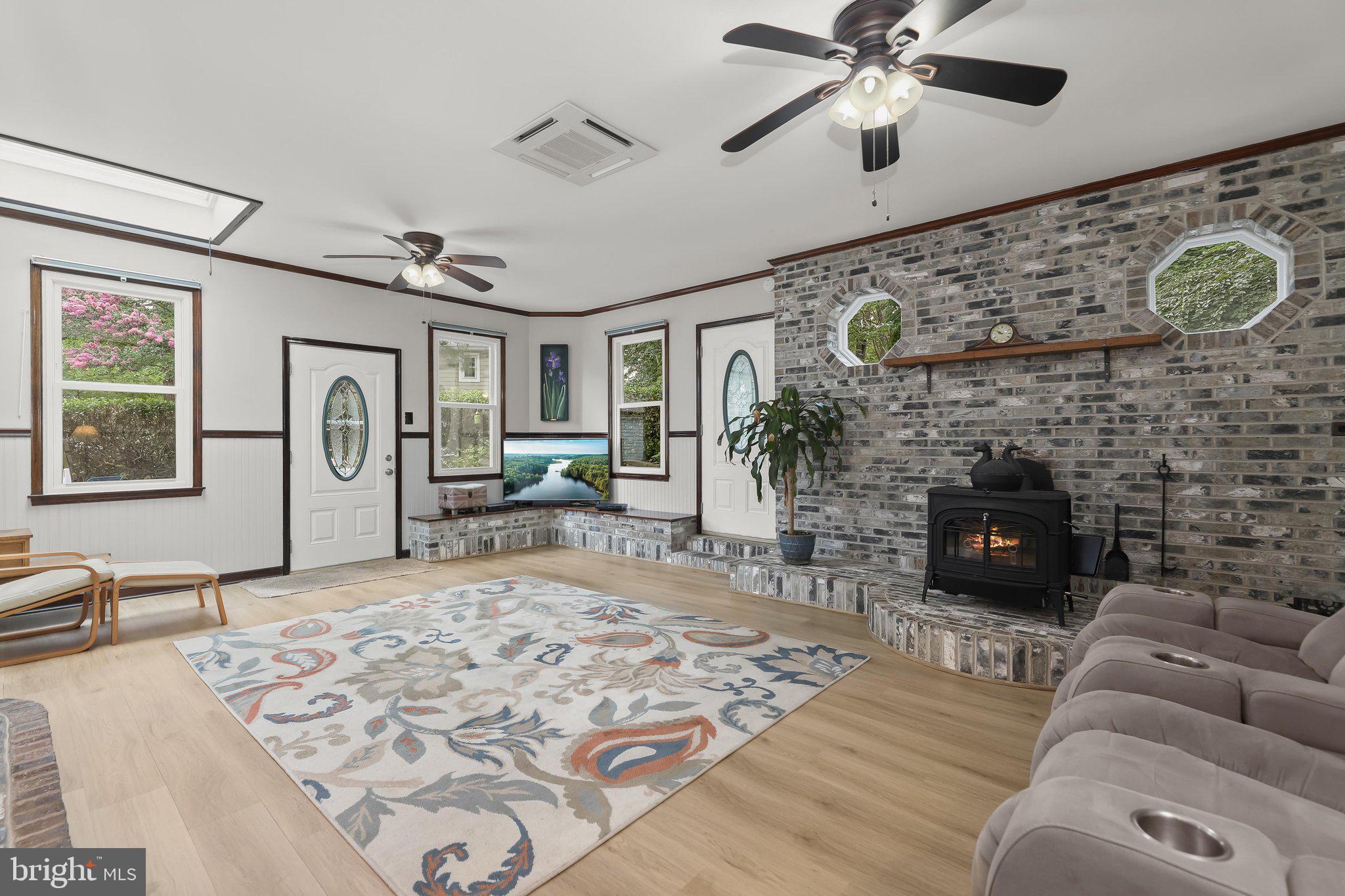 ARUNDEL BEACH - Residential