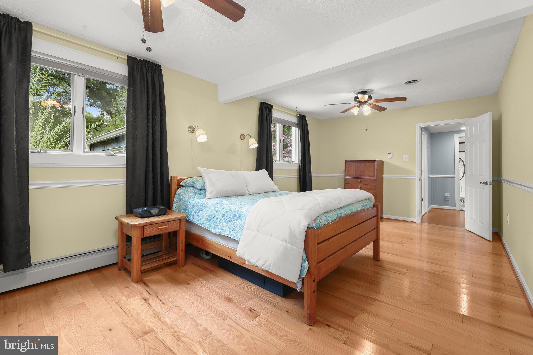 ARUNDEL BEACH - Residential