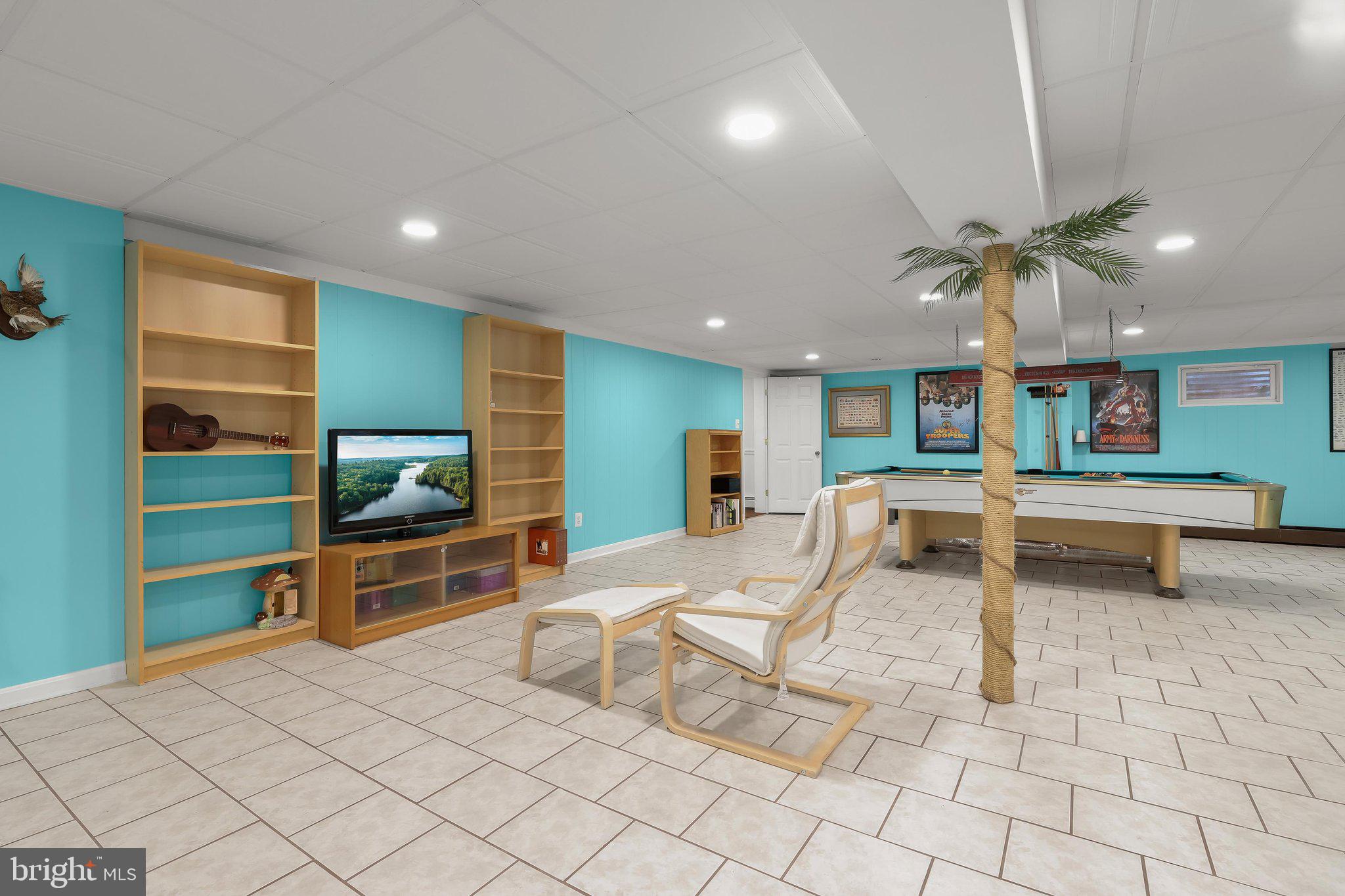 ARUNDEL BEACH - Residential