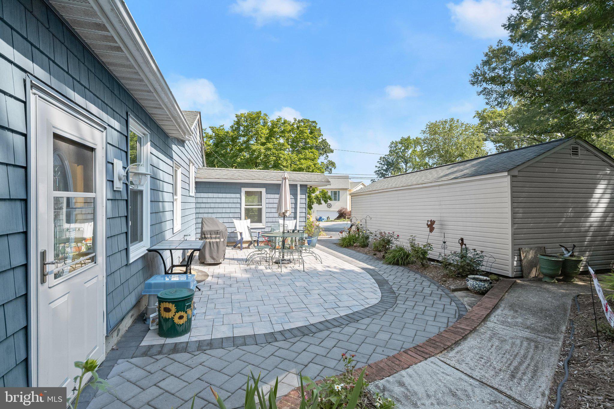 ARUNDEL BEACH - Residential