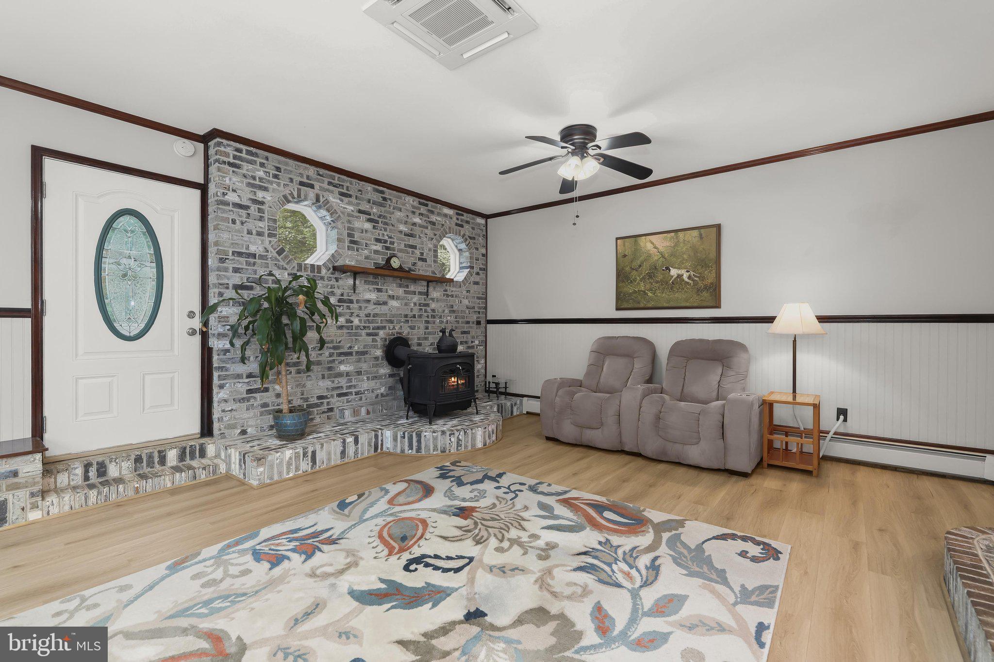 ARUNDEL BEACH - Residential