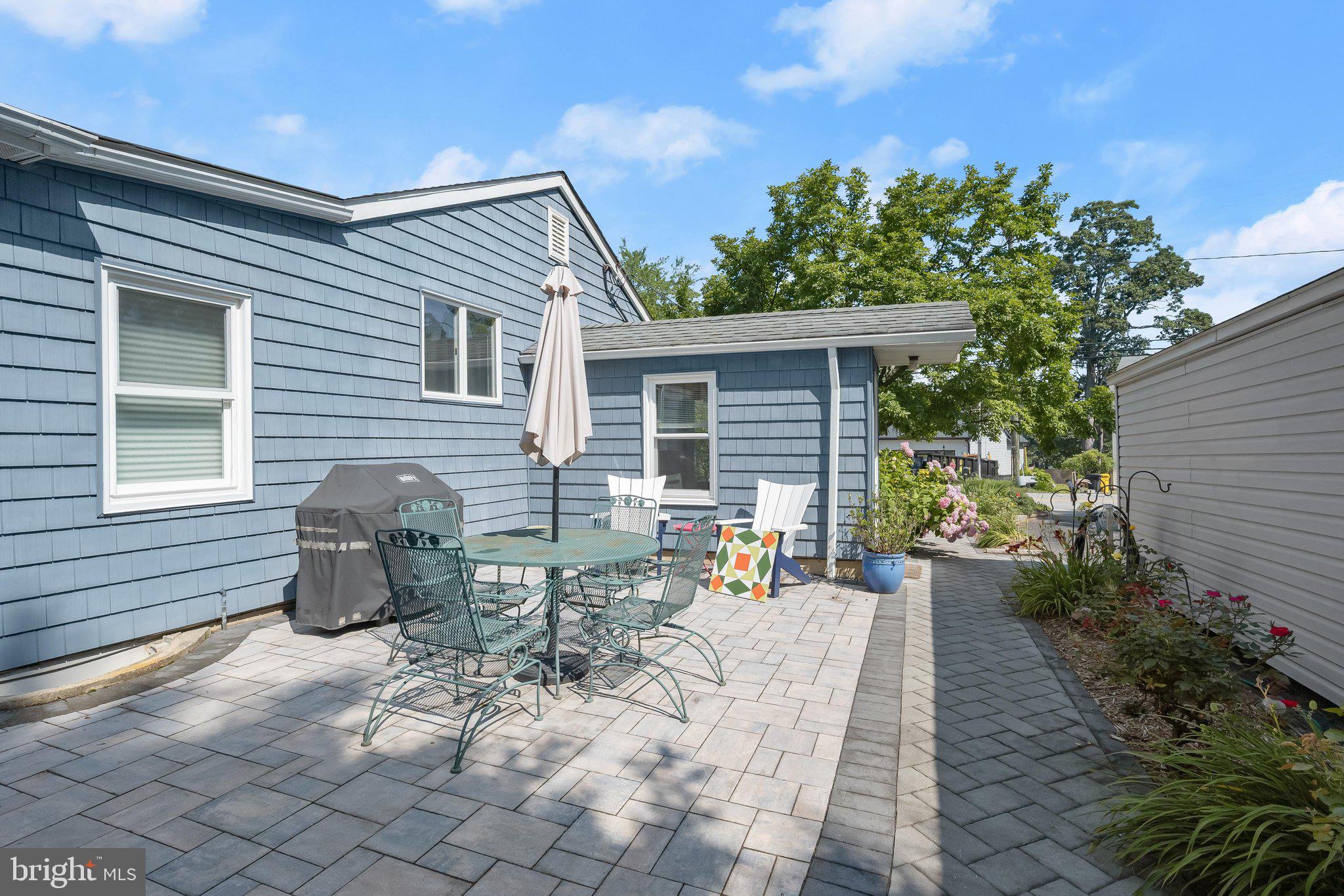 ARUNDEL BEACH - Residential