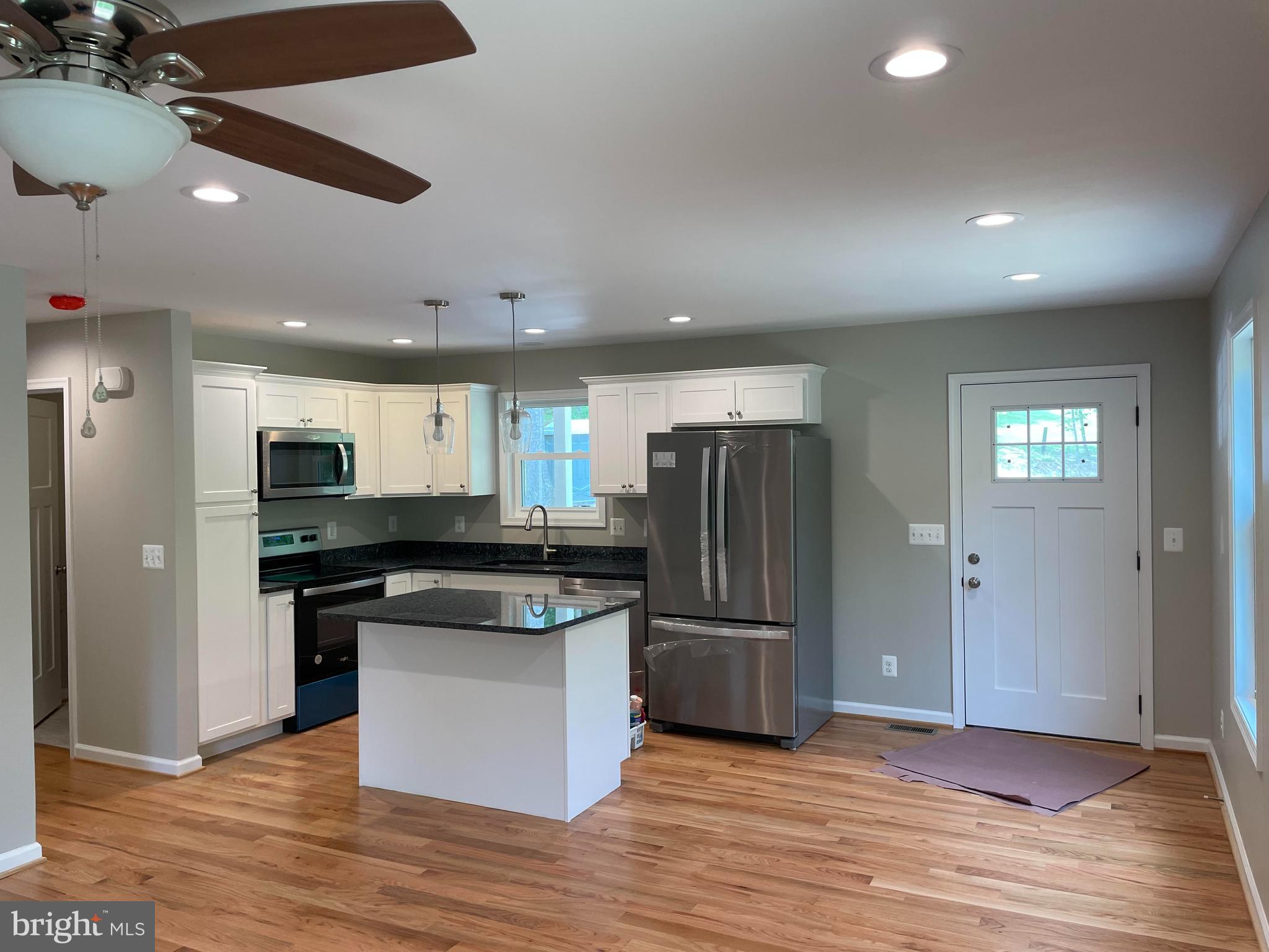 BLUE RIDGE MOUNTAIN ESTATES - Residential