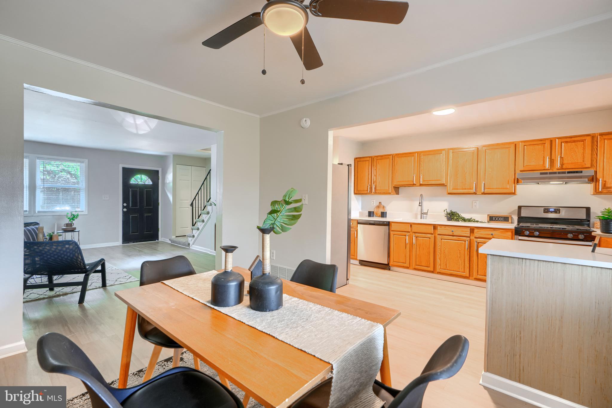 HOLLAND HILL - Residential