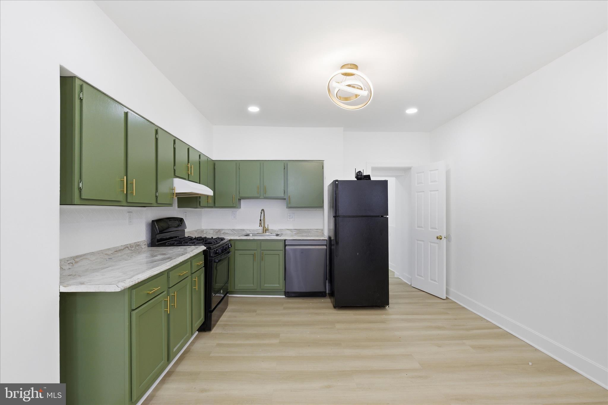 WEST BALTIMORE - Residential