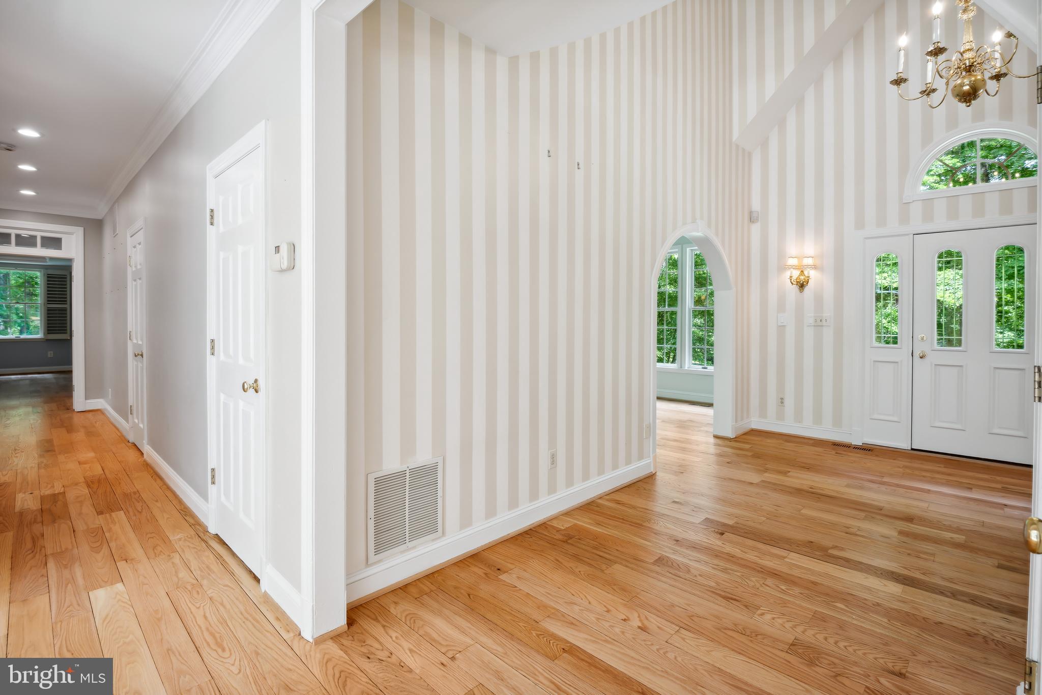 TRIADELPHIA WOODS - Residential