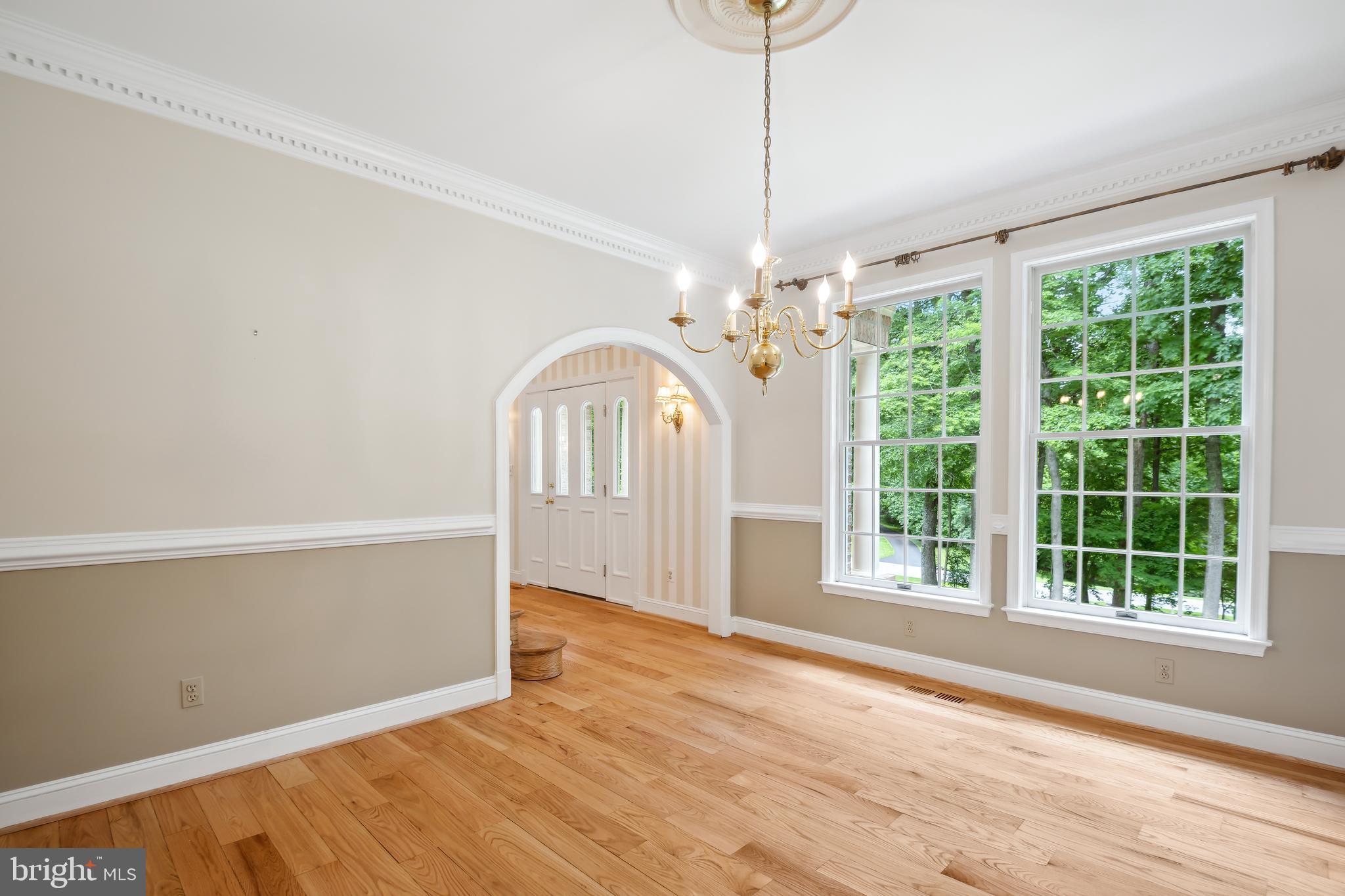 TRIADELPHIA WOODS - Residential