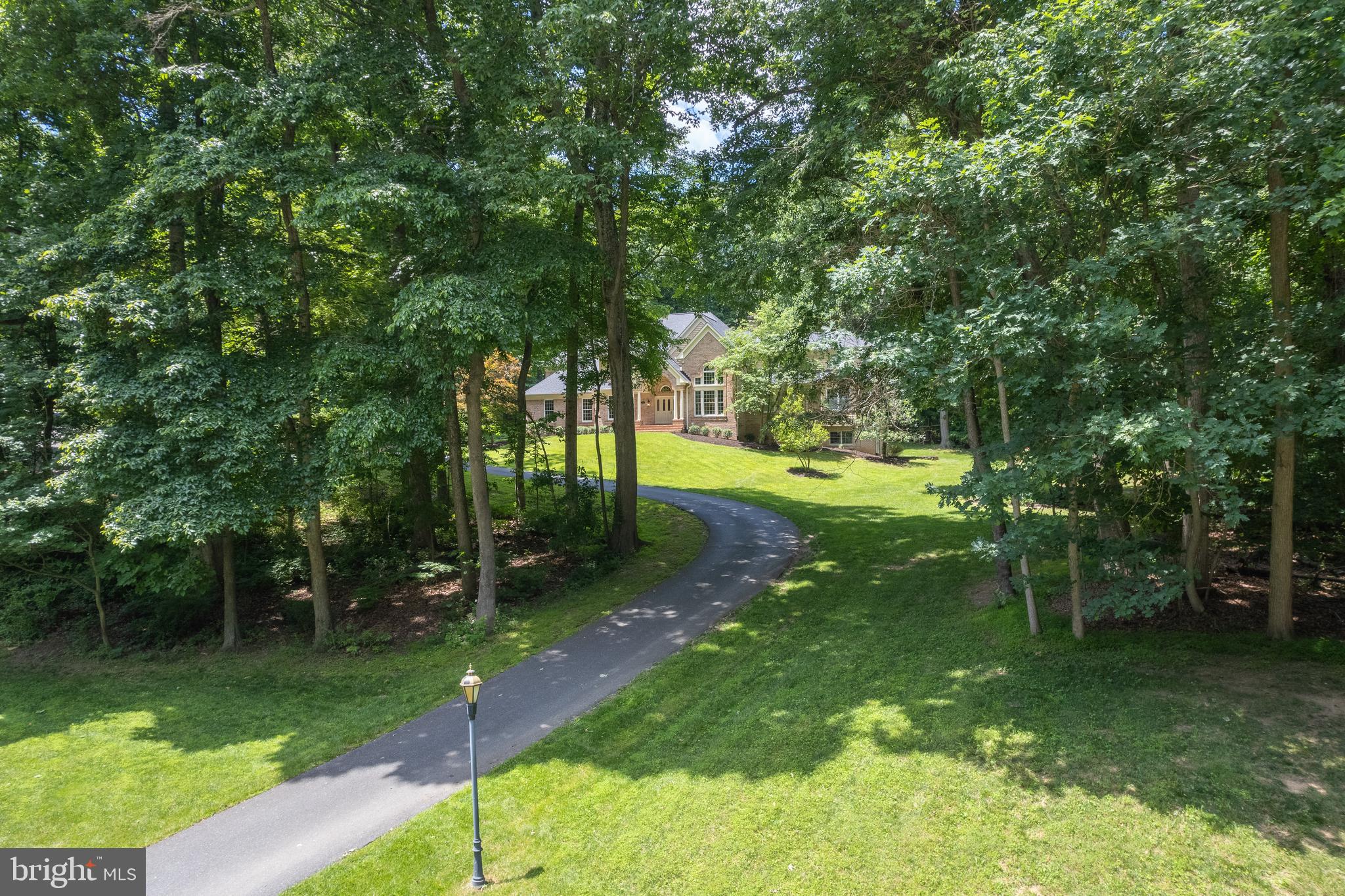 TRIADELPHIA WOODS - Residential