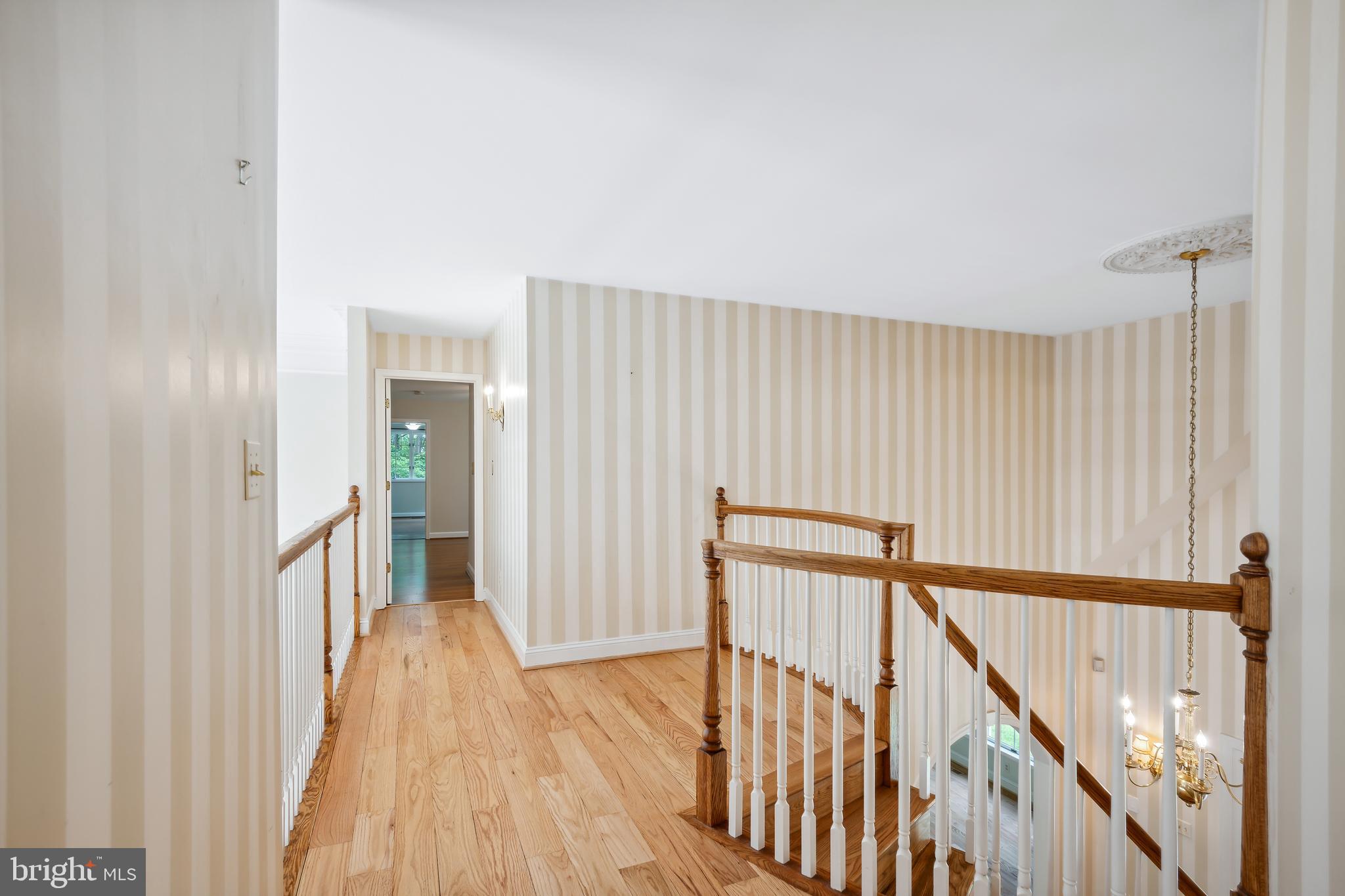 TRIADELPHIA WOODS - Residential