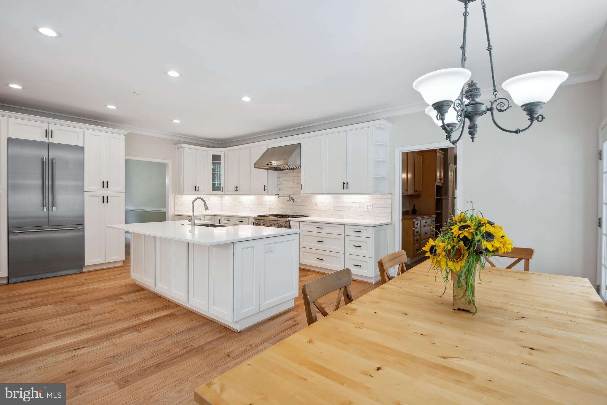 TRIADELPHIA WOODS - Residential