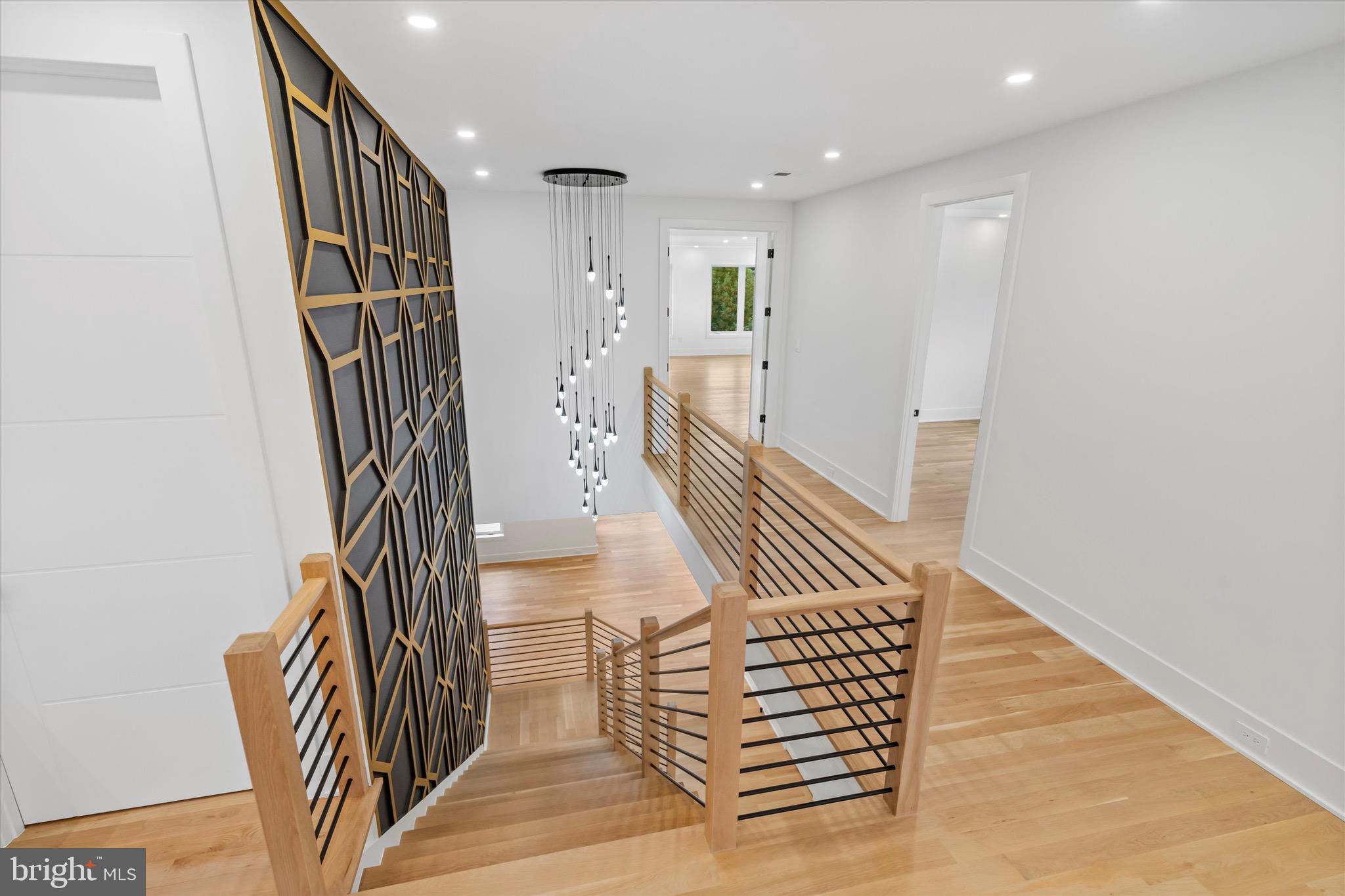 FAIRDALE - Residential