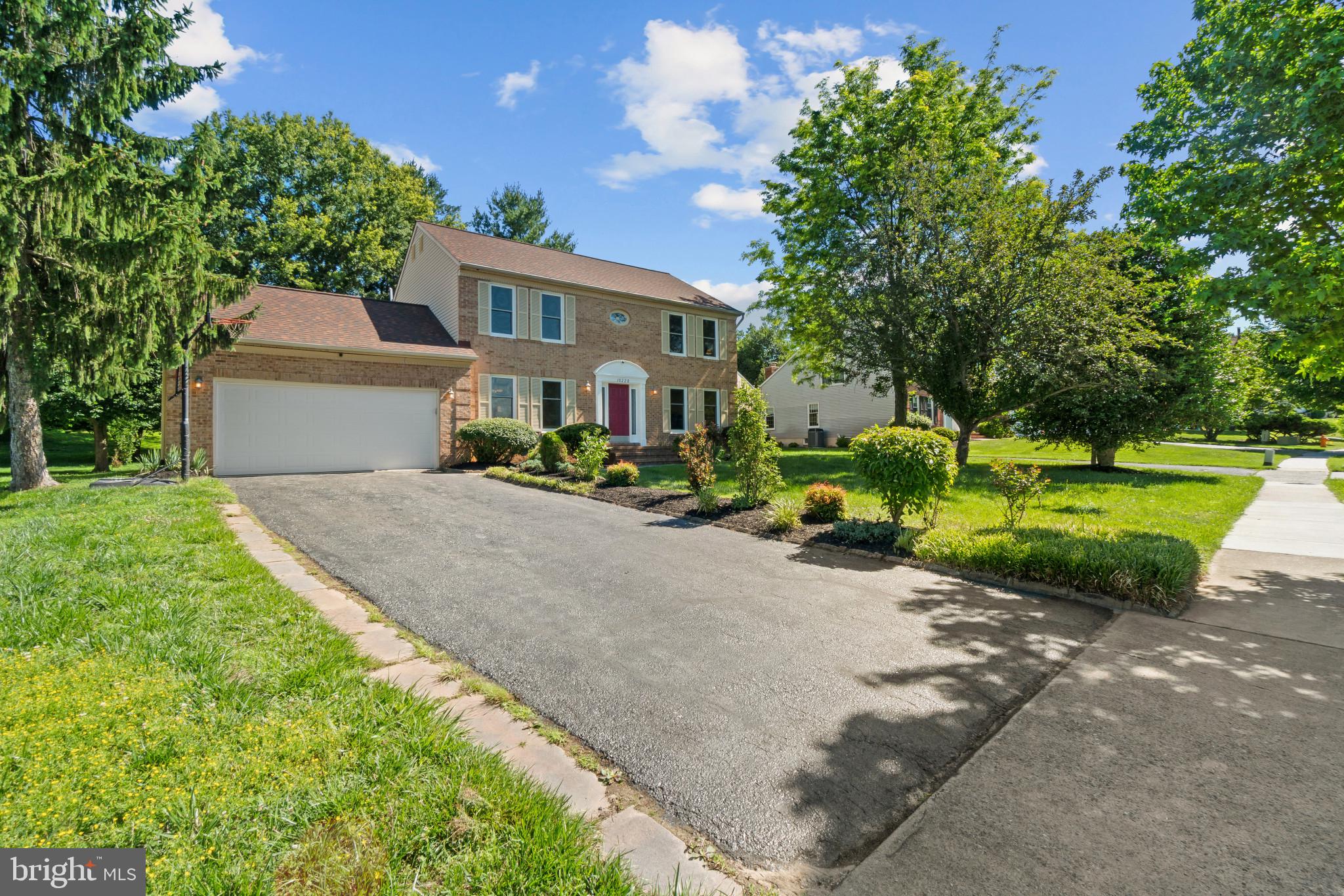 THE FAIRWAYS - Residential