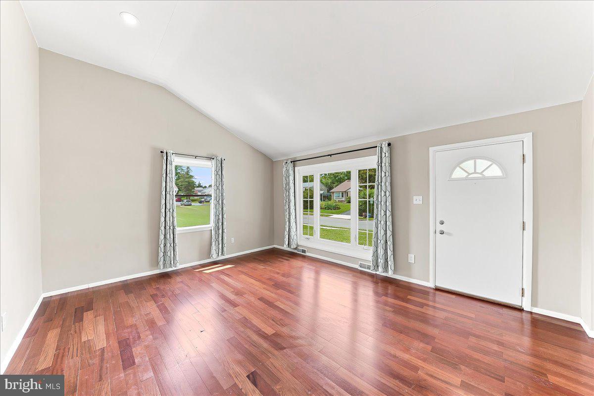 VALLEY VIEW - Residential