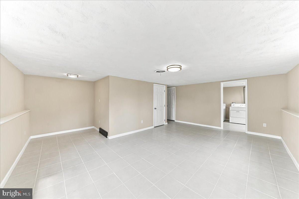 VALLEY VIEW - Residential