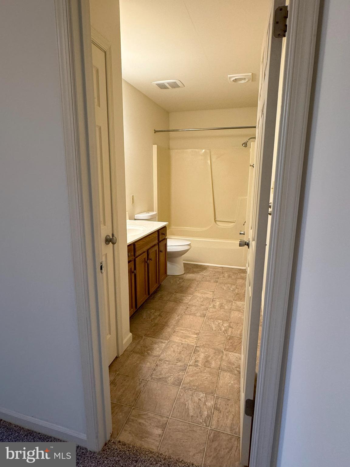COUNTRYSIDE - Residential Lease