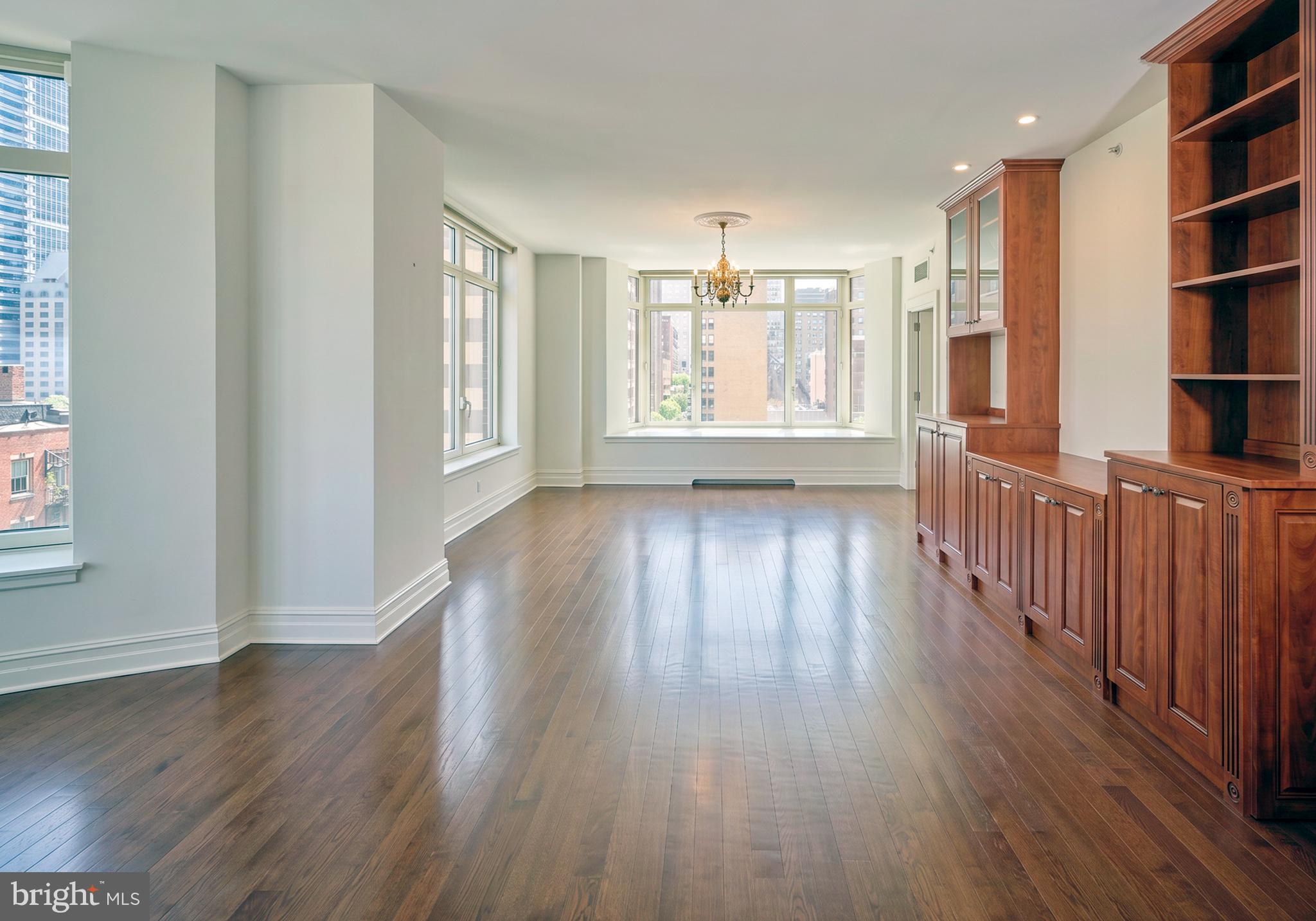 RITTENHOUSE SQUARE - Residential