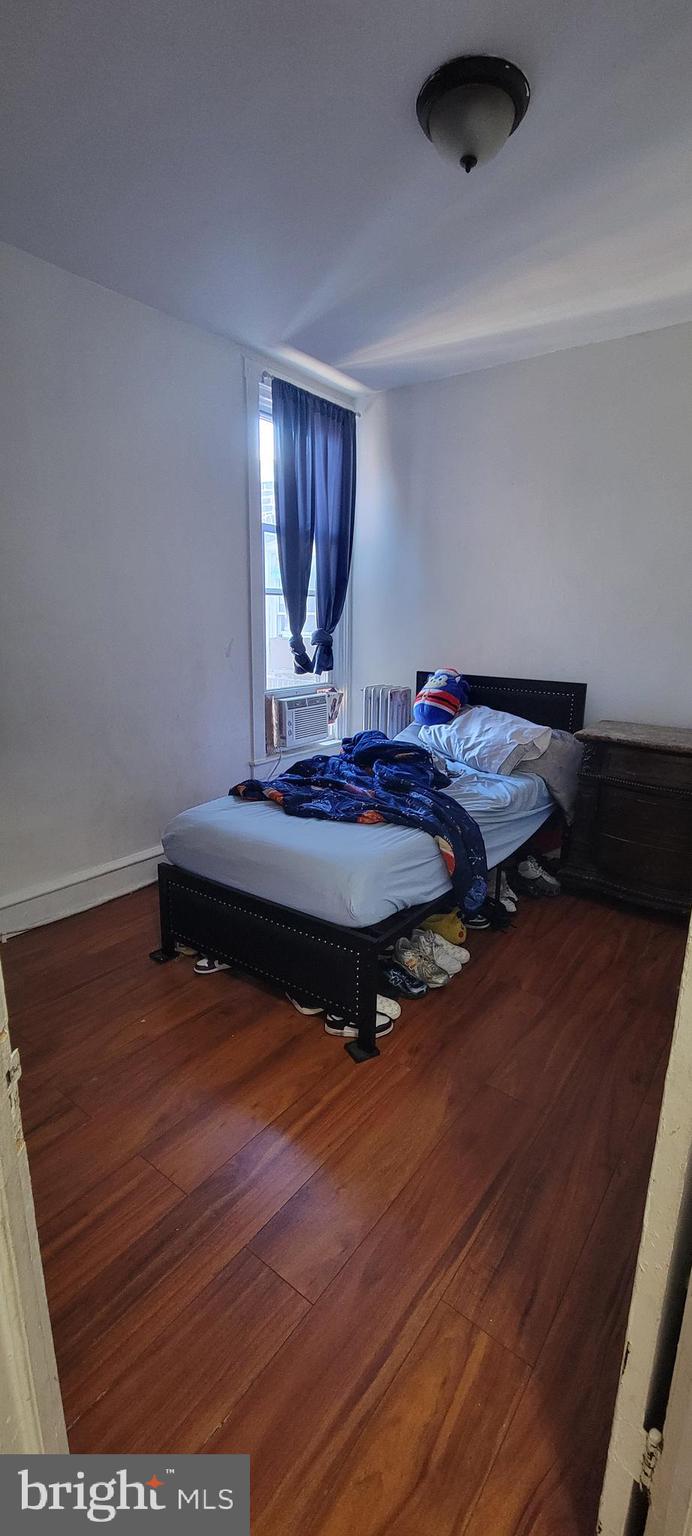 OXFORD CIRCLE - Residential