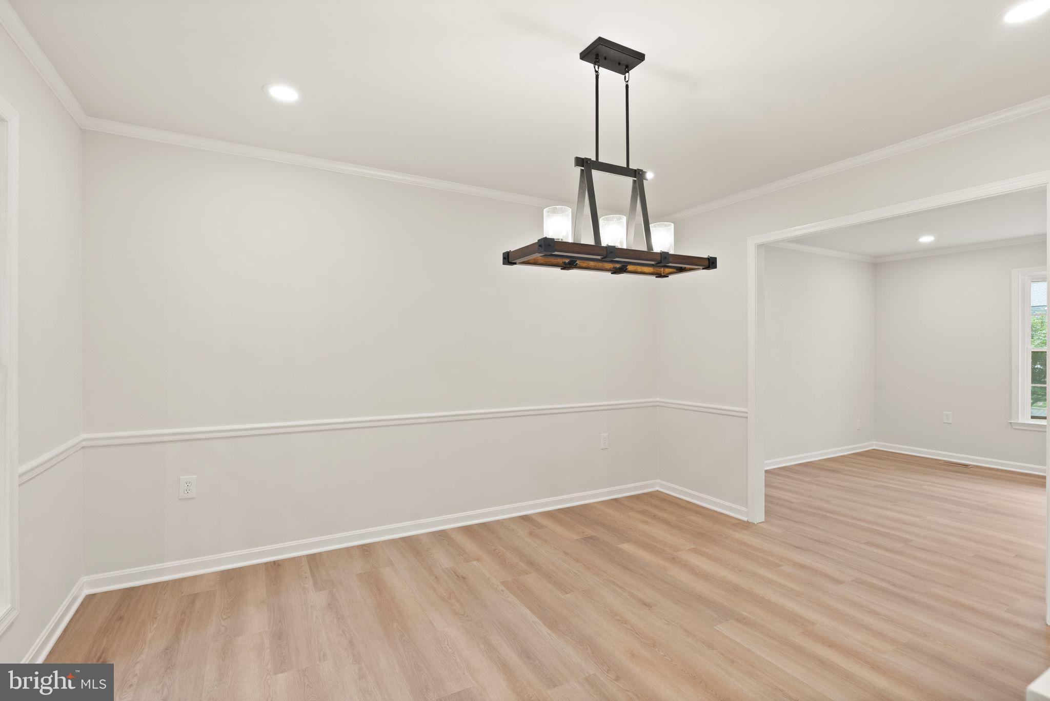 KENWOOD OAKS - Residential