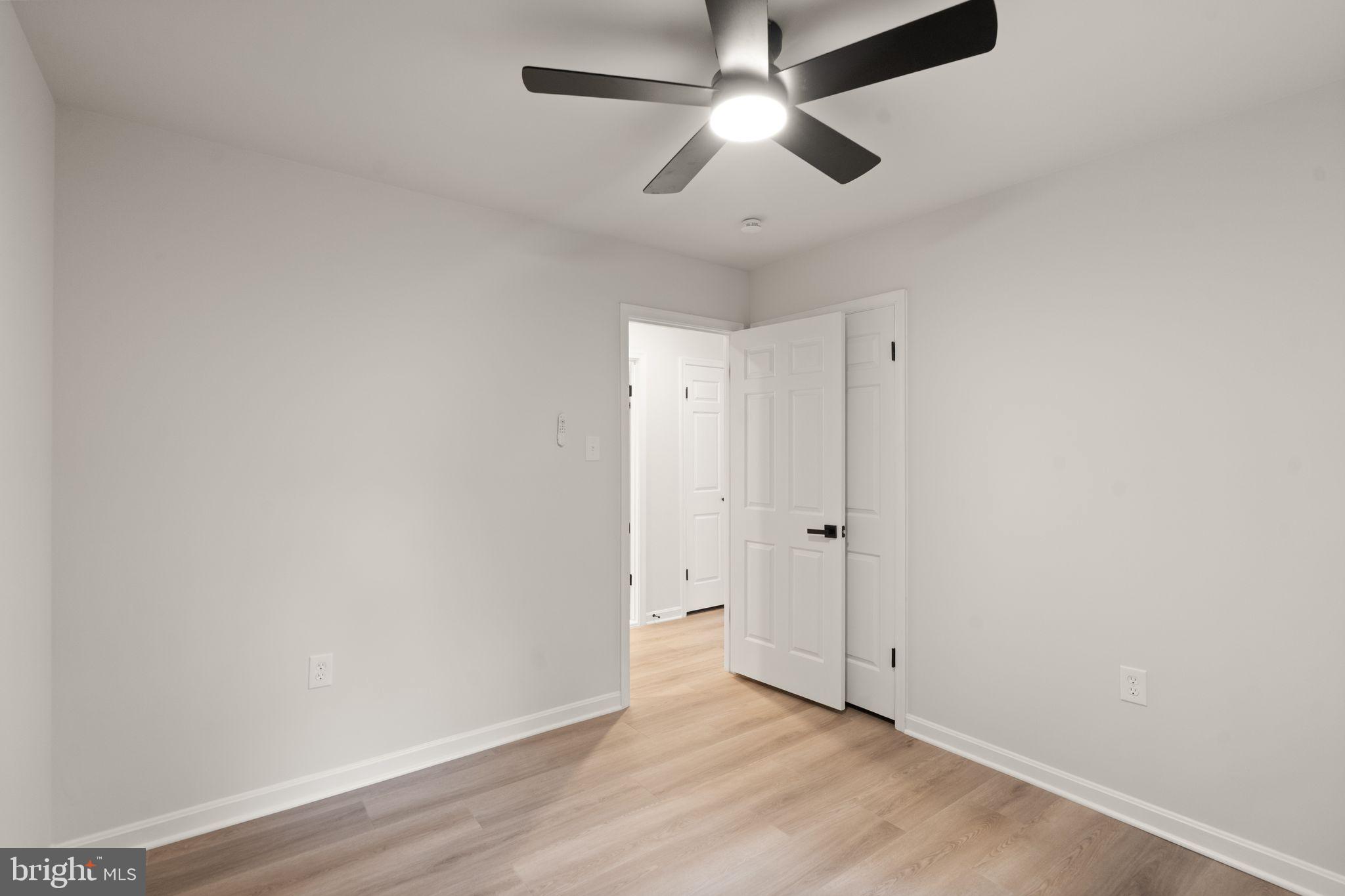KENWOOD OAKS - Residential
