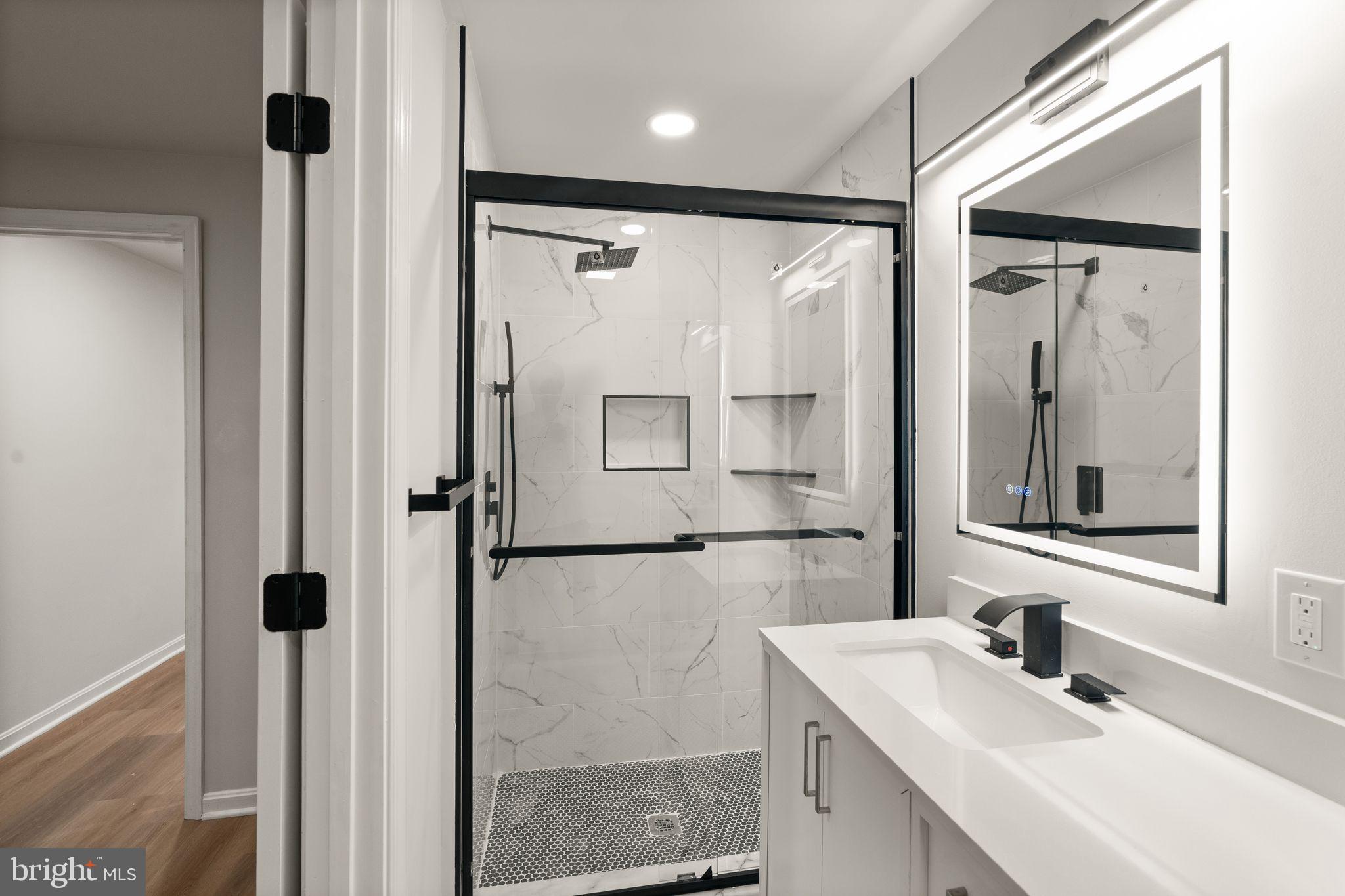 KENWOOD OAKS - Residential