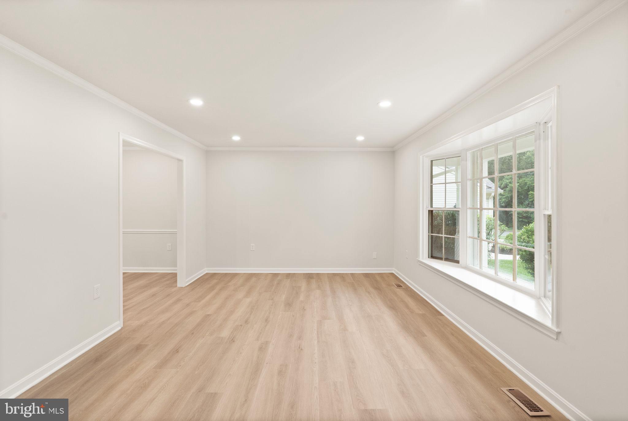 KENWOOD OAKS - Residential