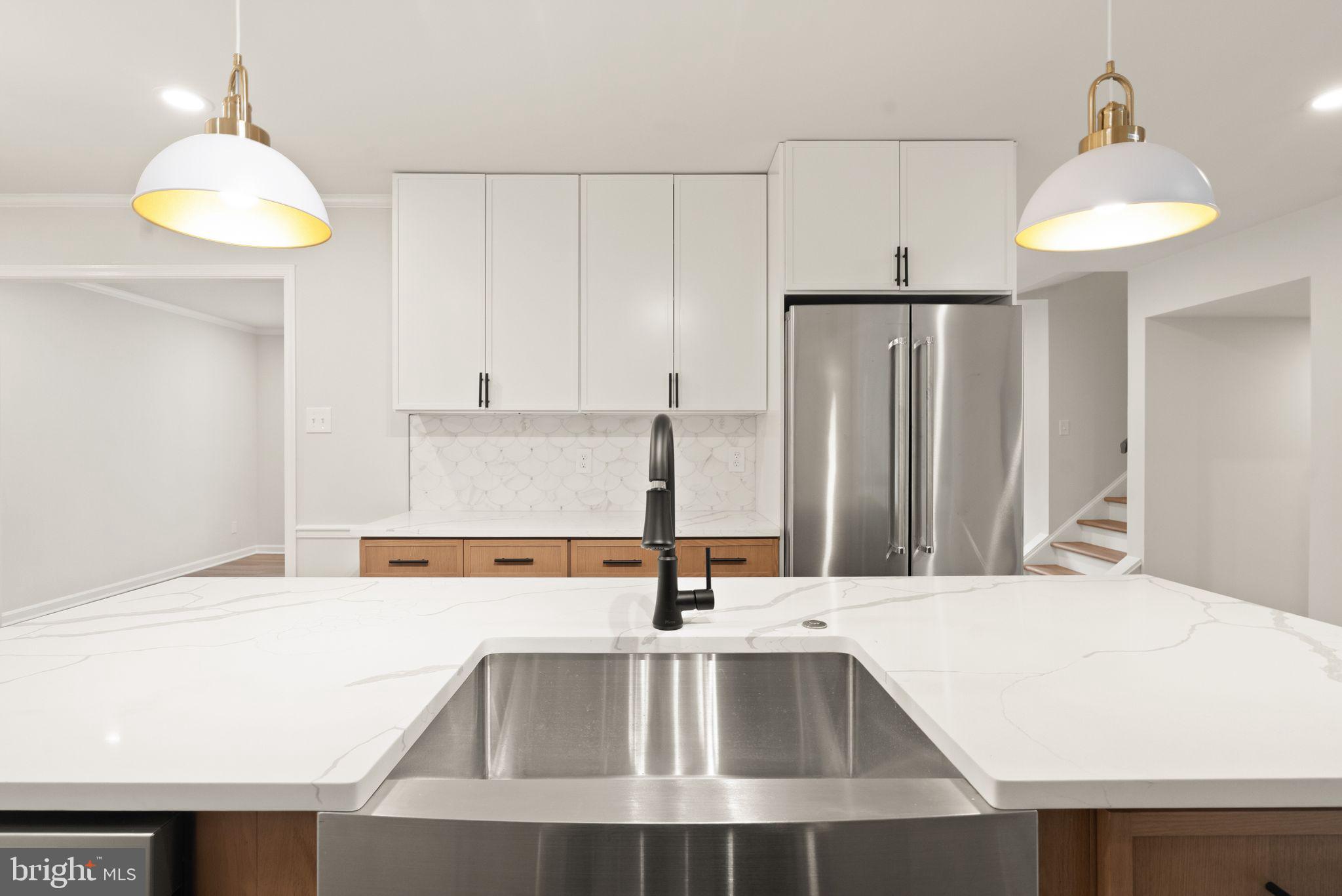 KENWOOD OAKS - Residential