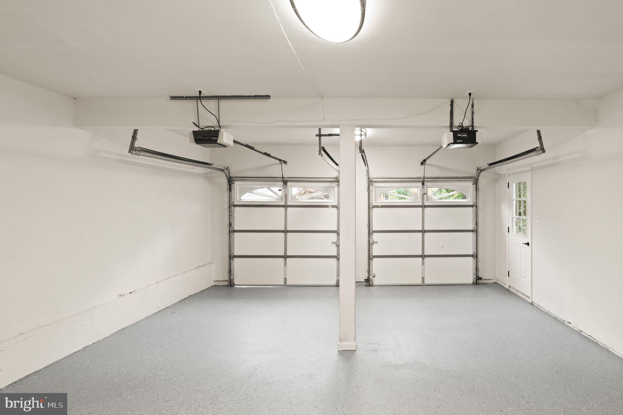 KENWOOD OAKS - Residential