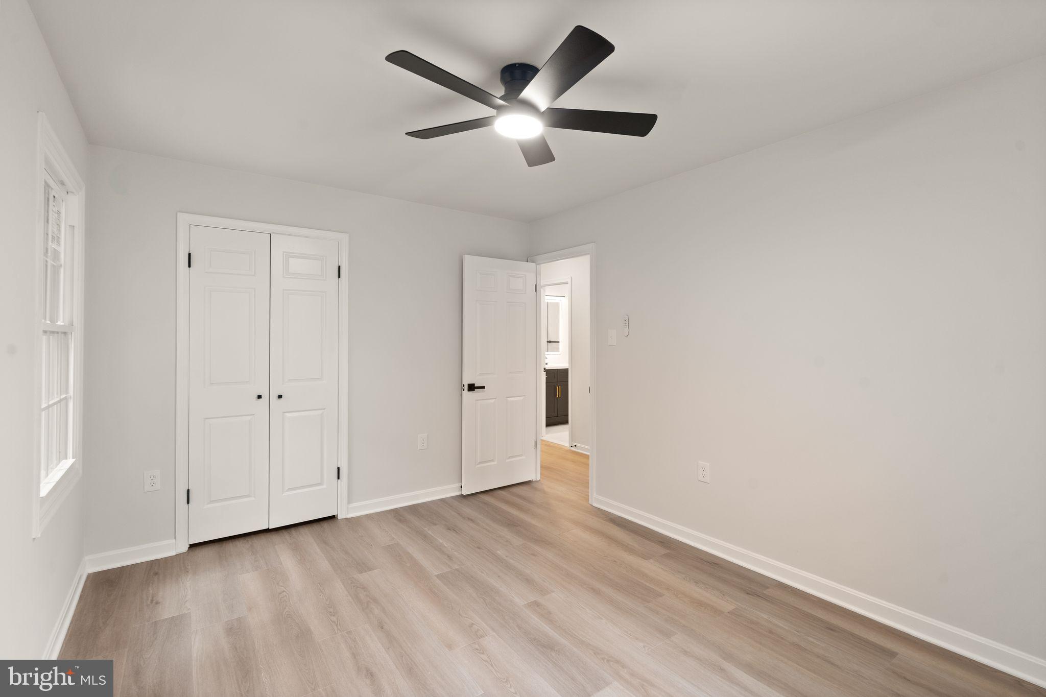 KENWOOD OAKS - Residential