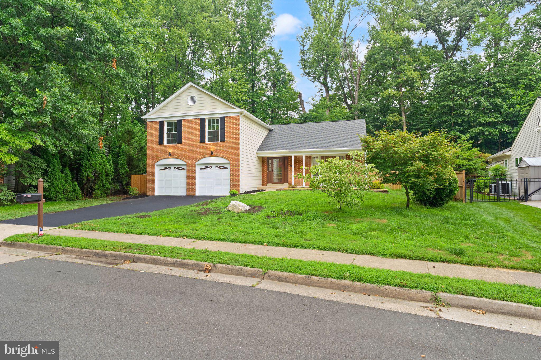 KENWOOD OAKS - Residential