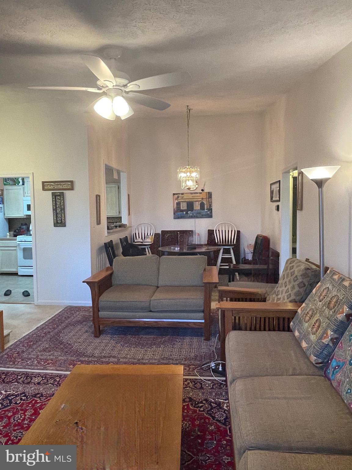 WINDBROOKE - Residential