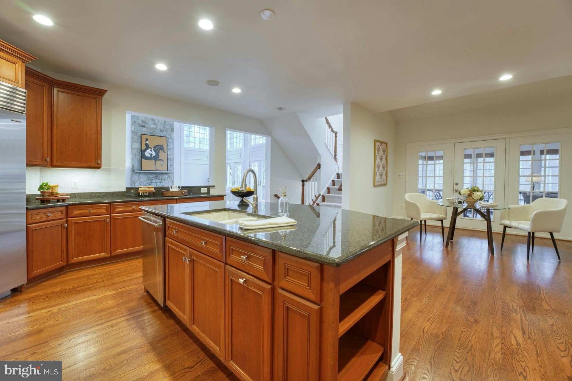 BEACON HILL - Residential