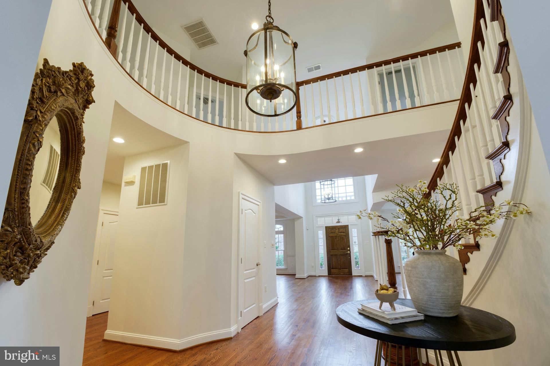 BEACON HILL - Residential