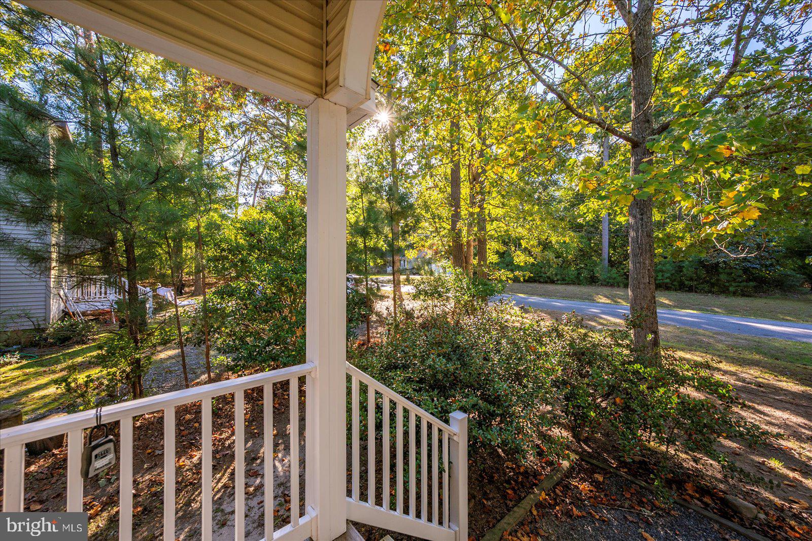 CAPTAIN'S COVE - Residential
