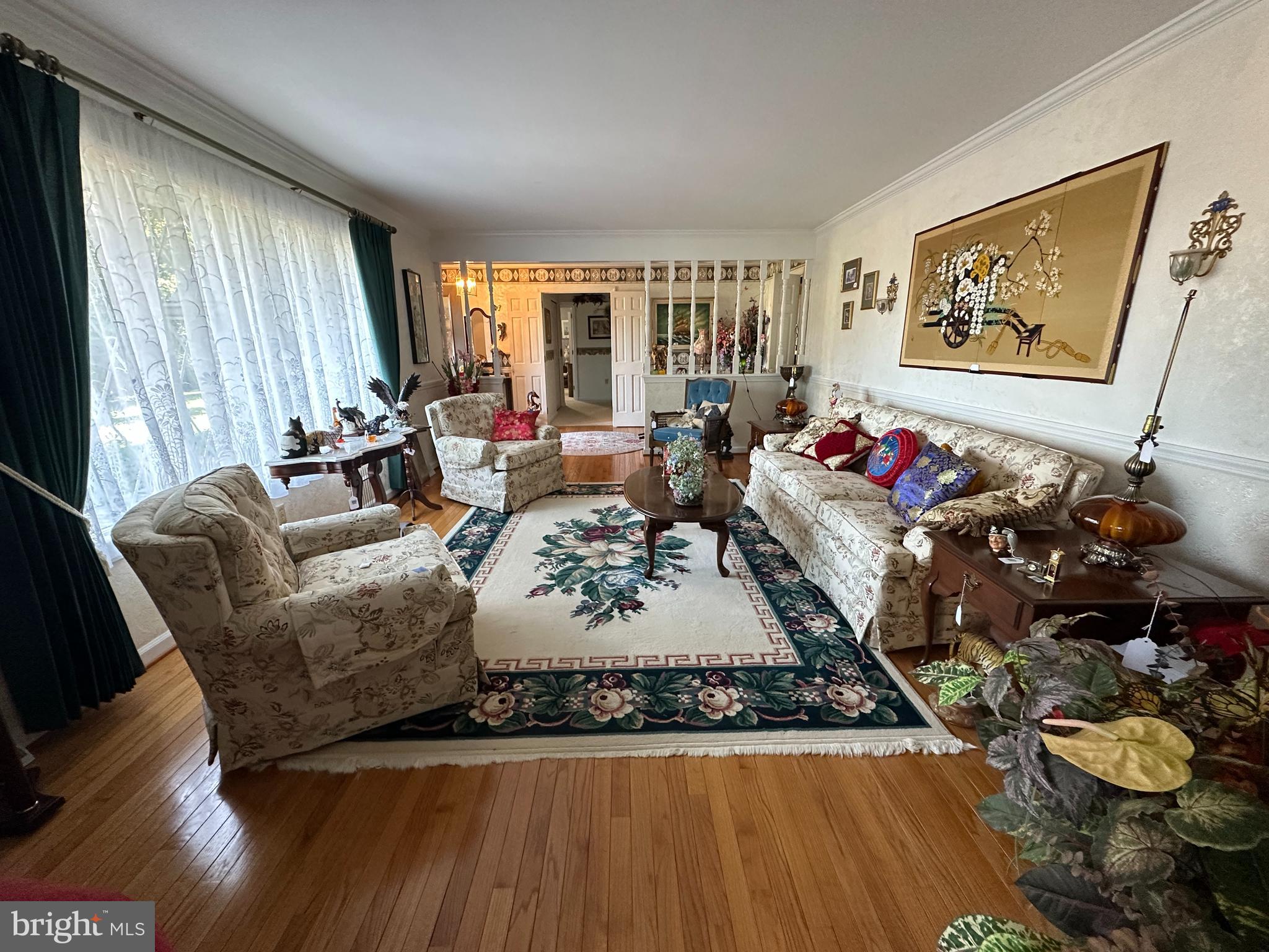 COUNTRY CLUB ESTATES - Residential