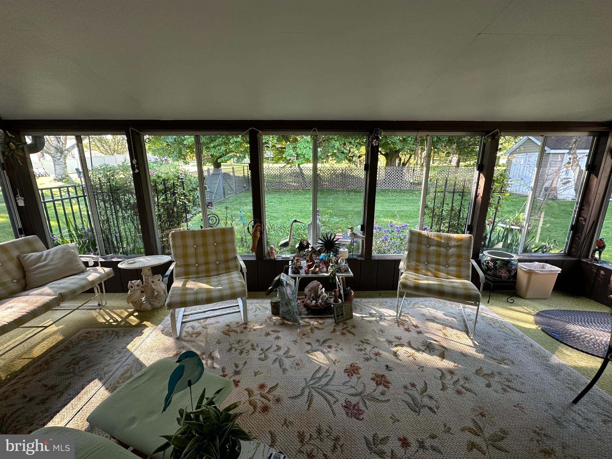 COUNTRY CLUB ESTATES - Residential