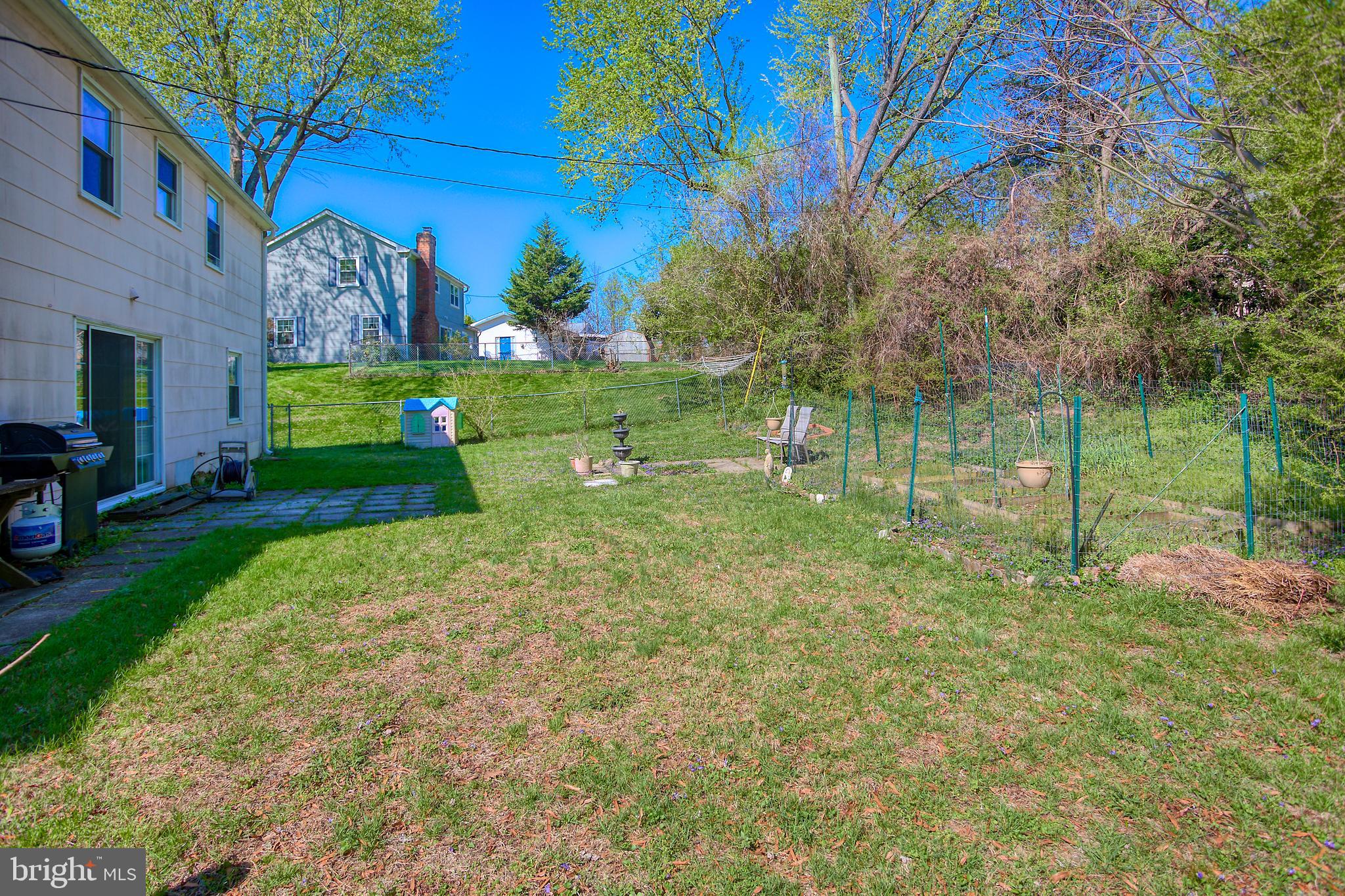 KENILWORTH - Residential