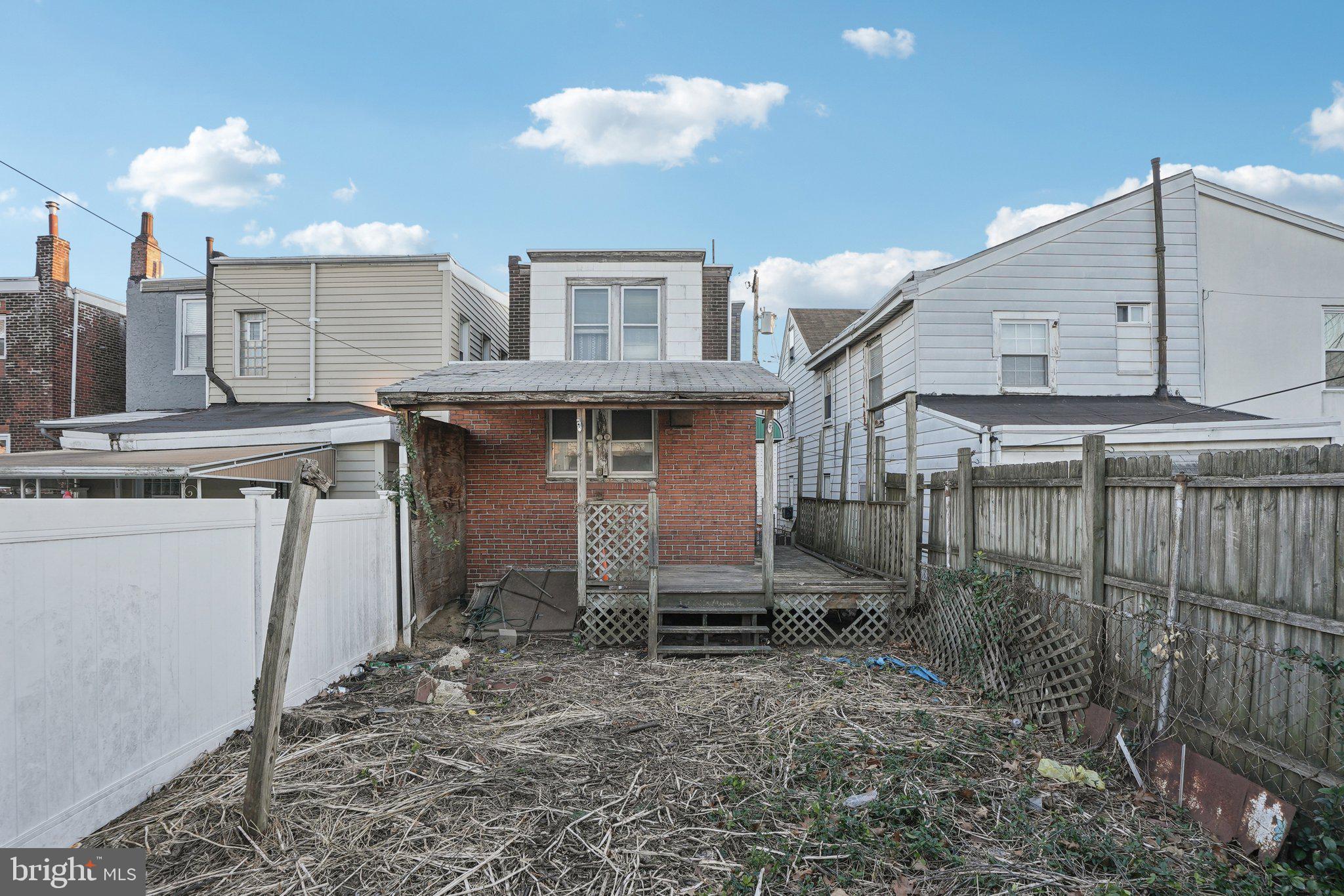 BRIDESBURG - Residential