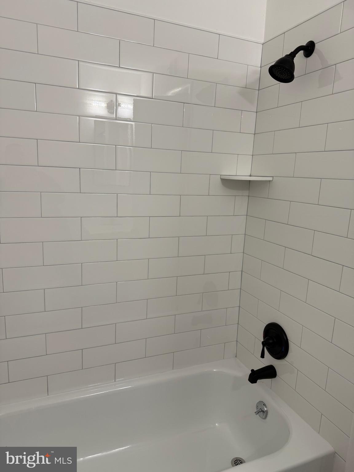 SAYBROOK VIL - Residential