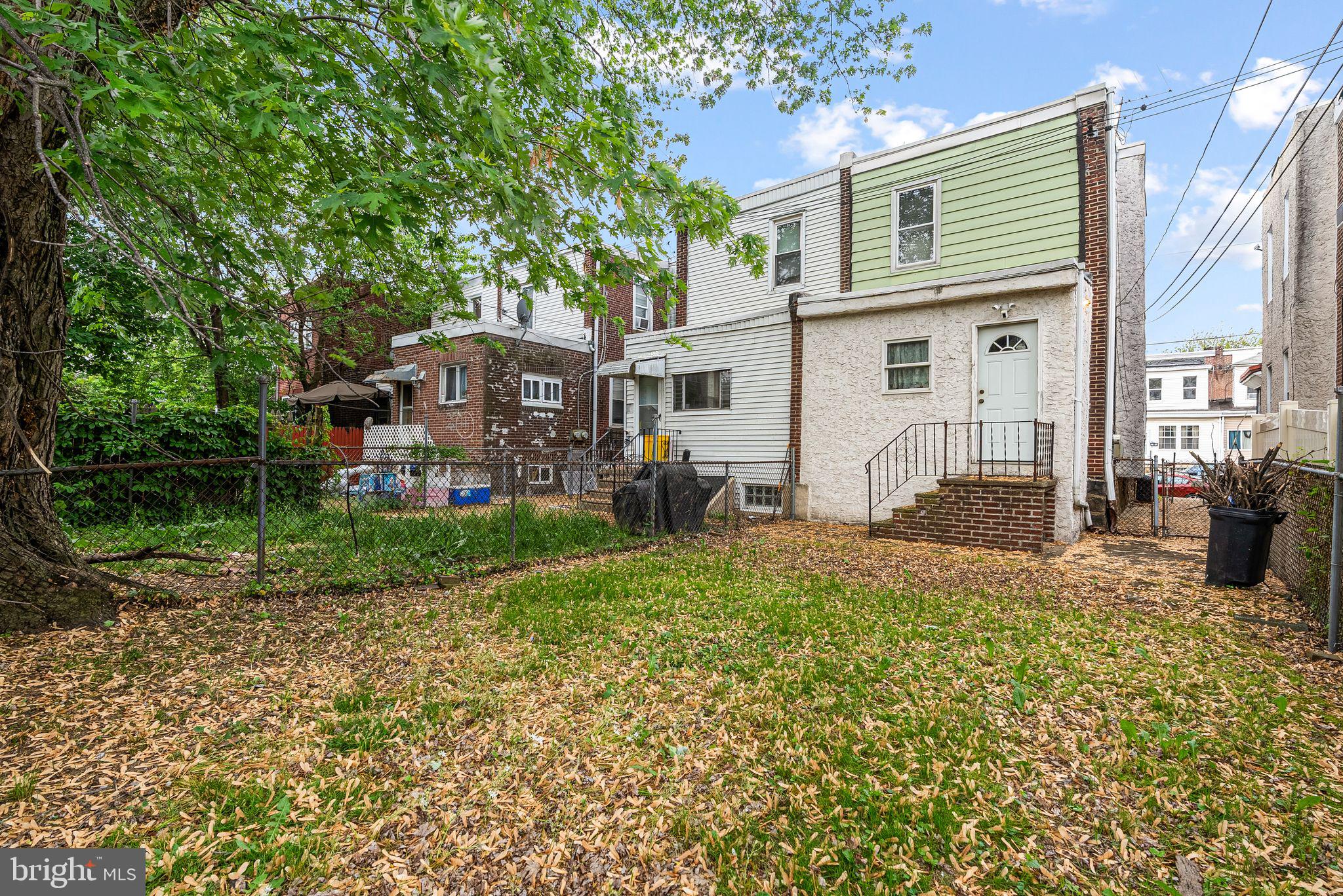 PHILADELPHIA - Residential