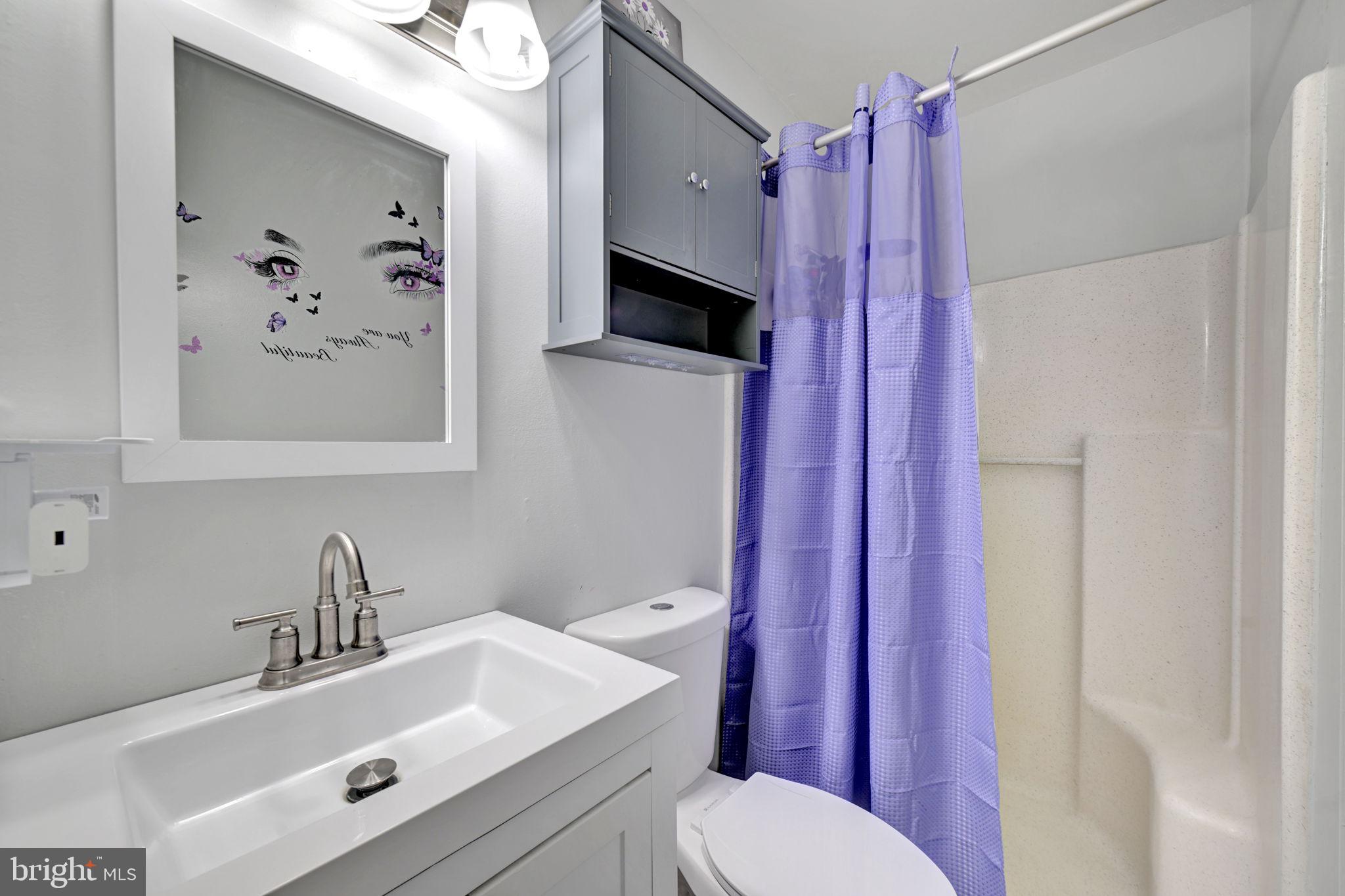 HILLCREST TOWNE - Residential