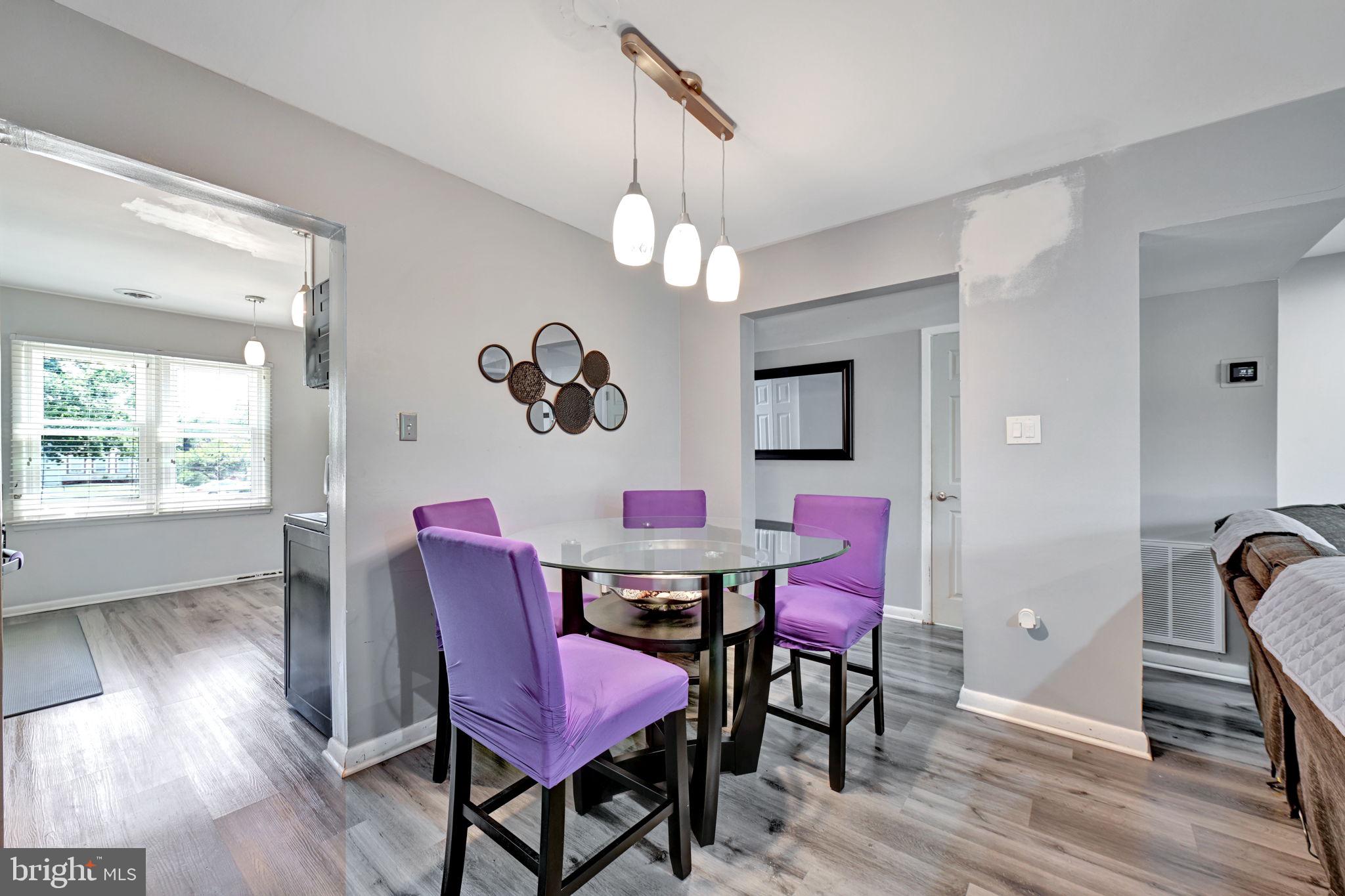 HILLCREST TOWNE - Residential