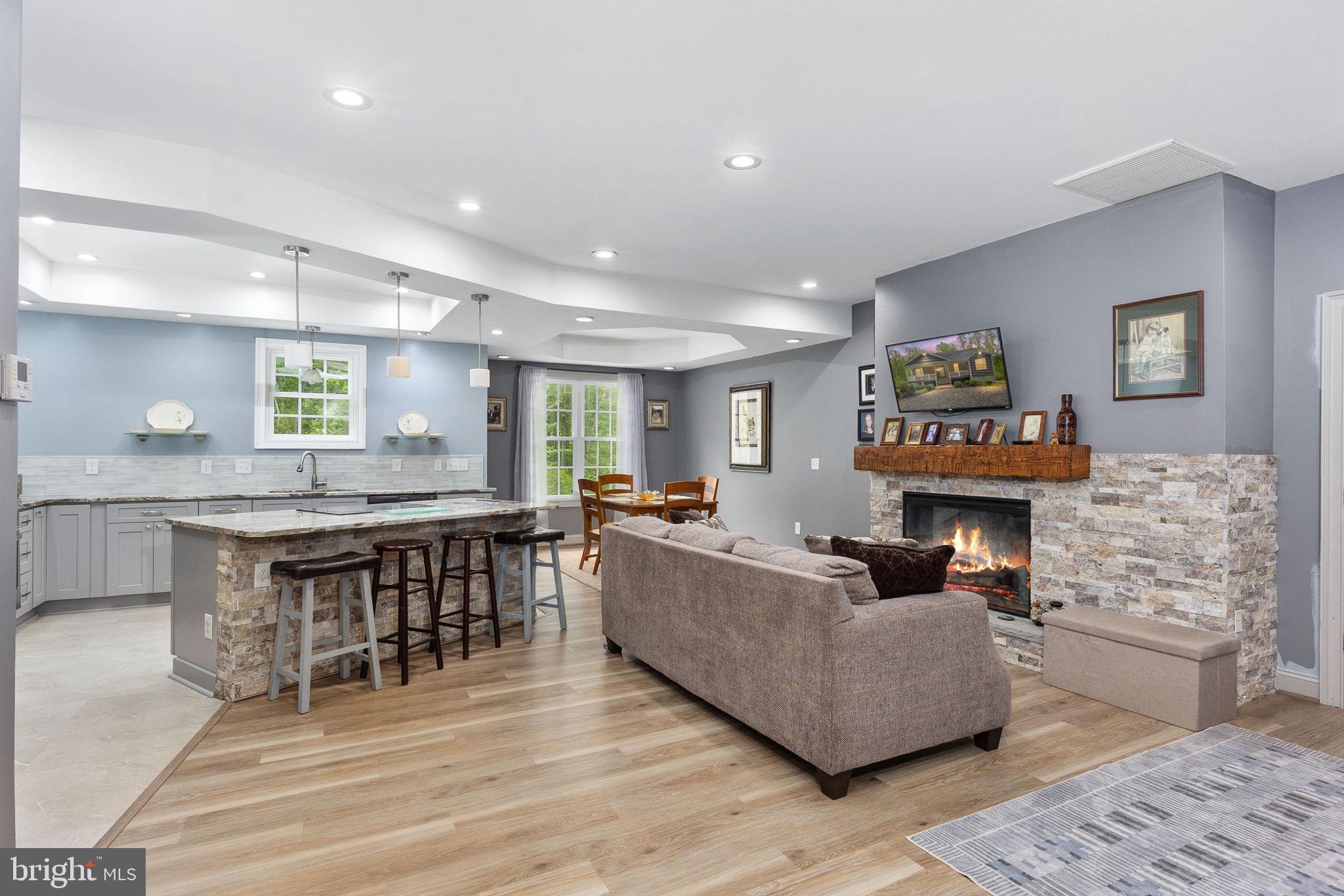 BLOUNTS HARBOUR - Residential