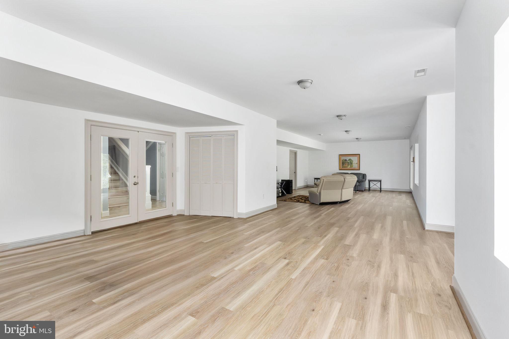 BLOUNTS HARBOUR - Residential