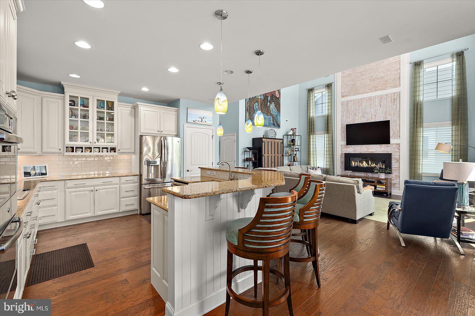 BAYSIDE - Residential