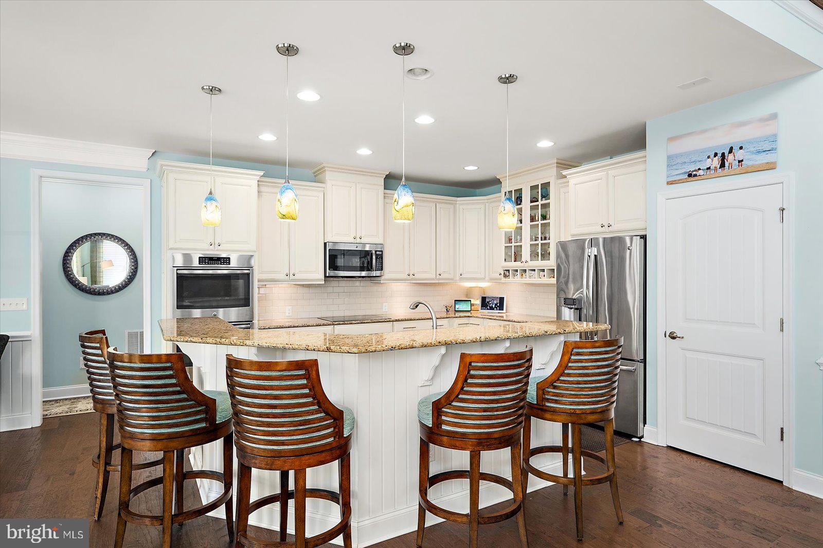 BAYSIDE - Residential