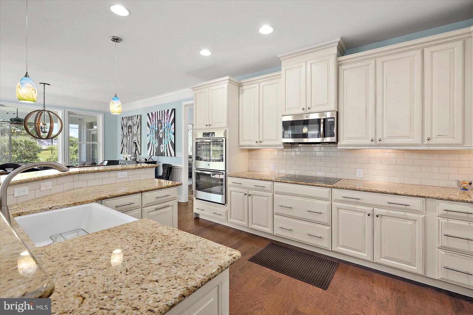 BAYSIDE - Residential