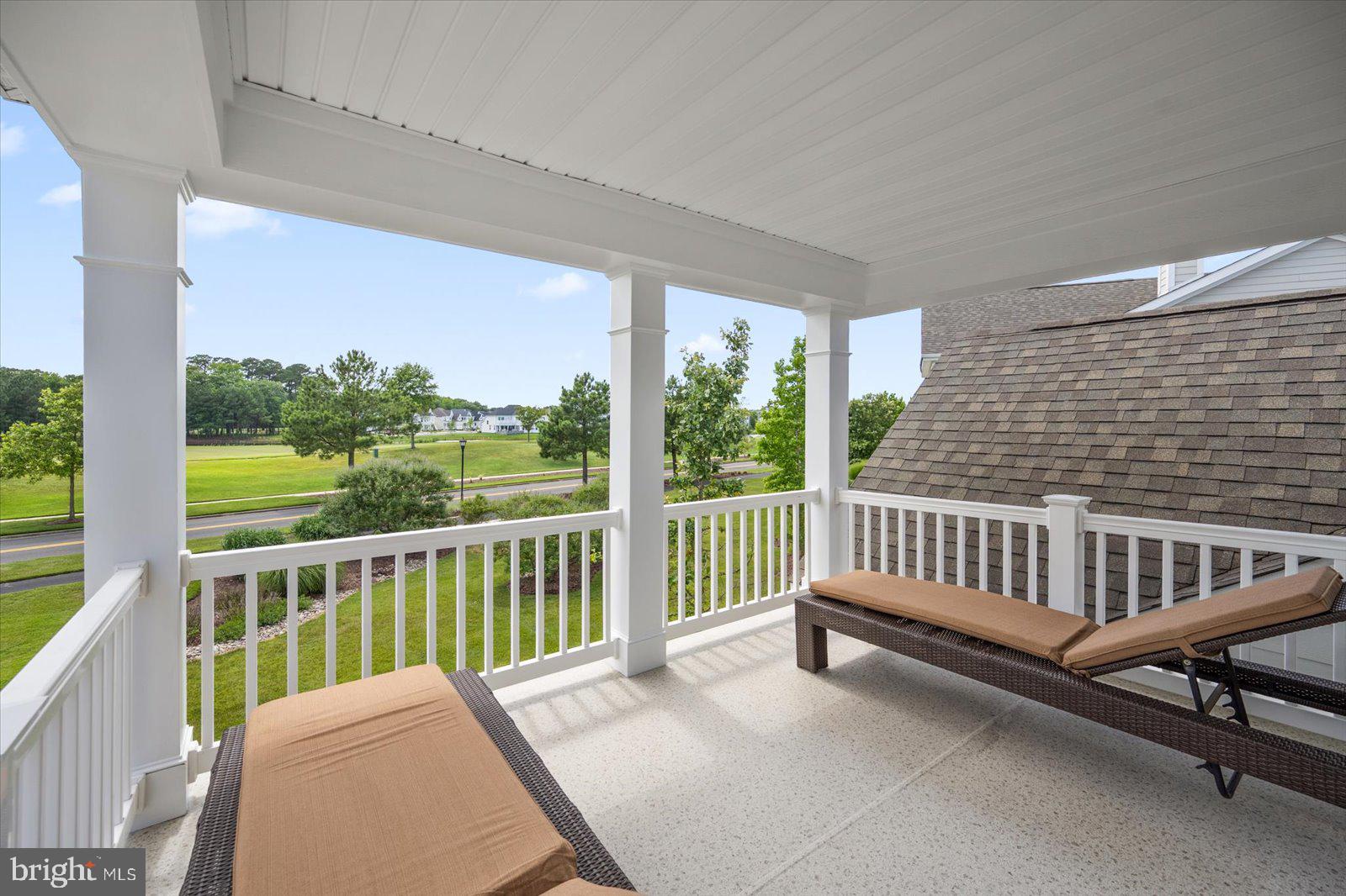 BAYSIDE - Residential
